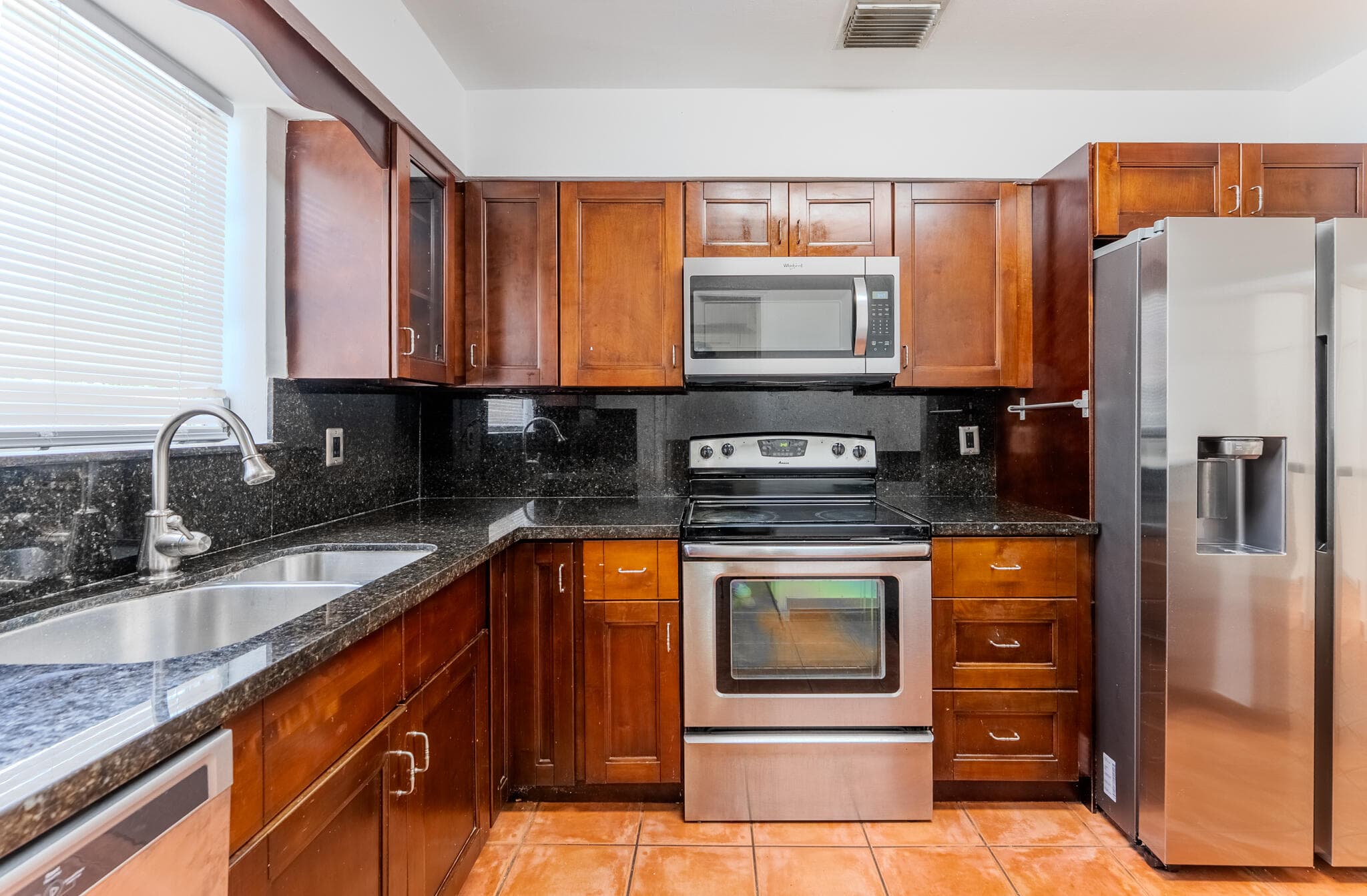320 N 69th Way, Hollywood, FL 33024 — photo 29 of 51