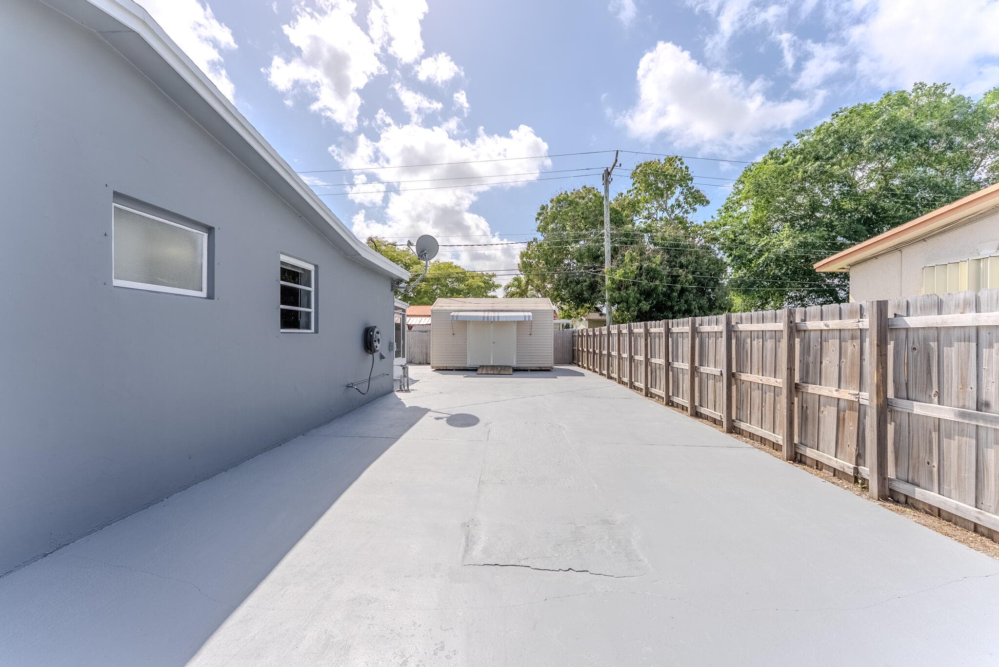 320 N 69th Way, Hollywood, FL 33024 — photo 41 of 51