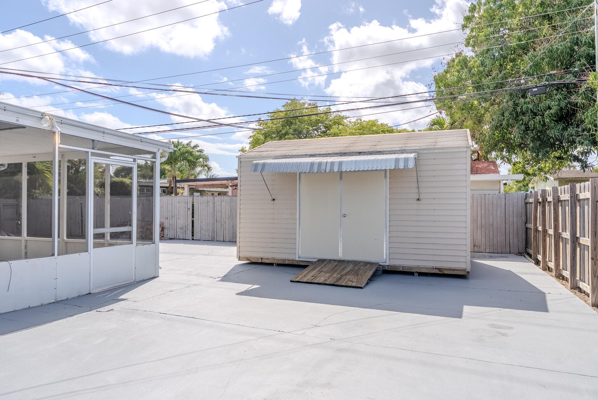 320 N 69th Way, Hollywood, FL 33024 — photo 44 of 51