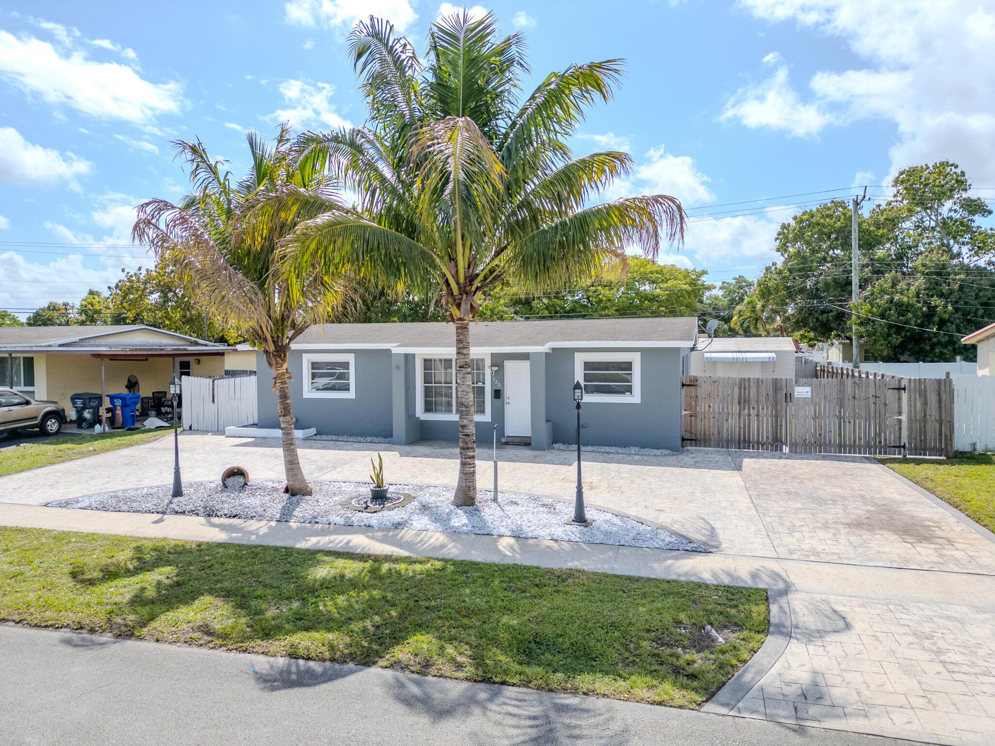 320 N 69th Way, Hollywood, FL 33024 — photo 47 of 51