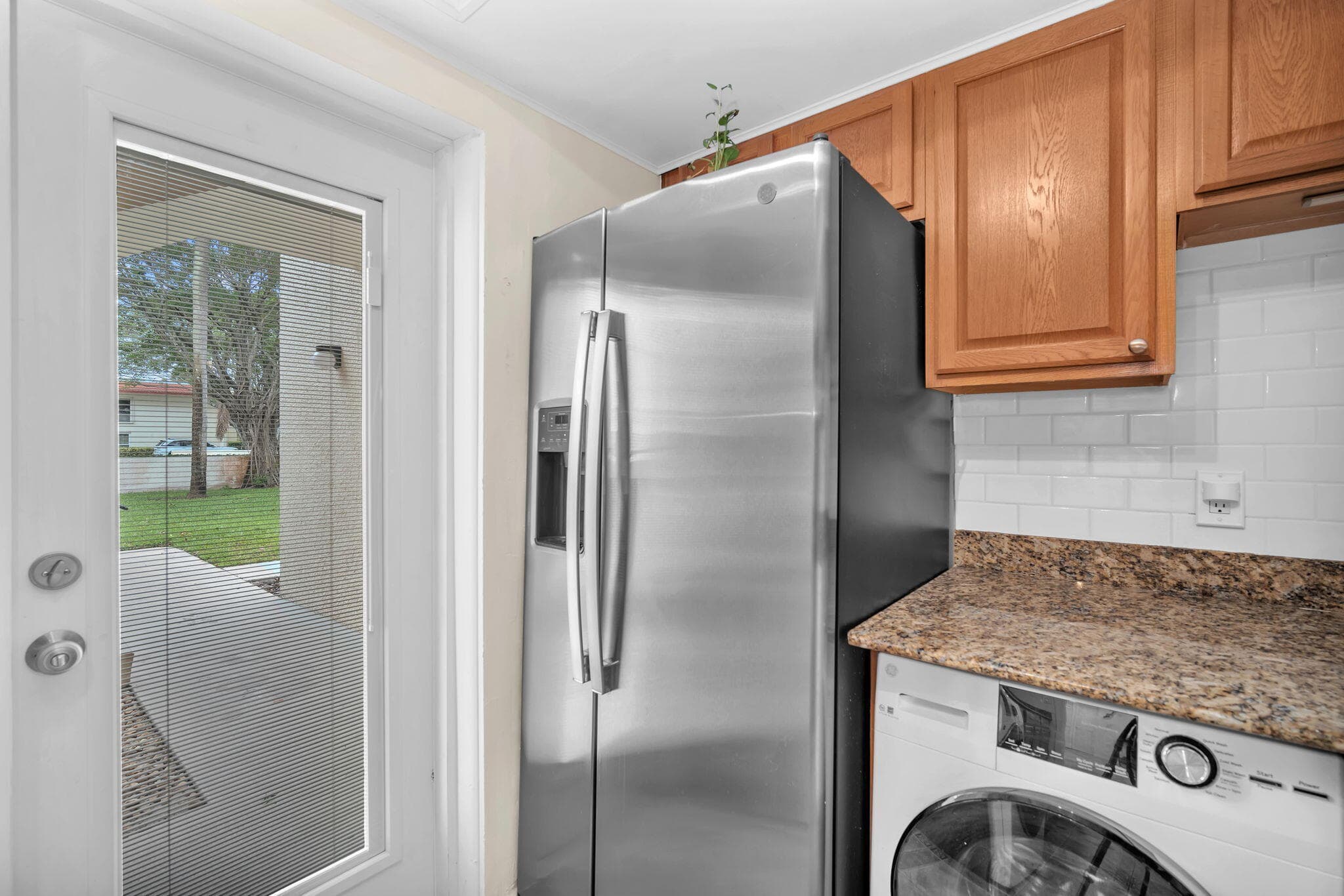 1823 Presidential Way E101, West Palm Beach, FL 33401 — photo 22 of 41