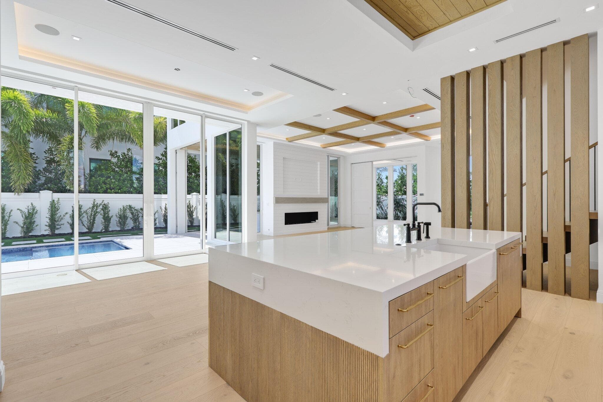 330 Grove Place, Delray Beach, FL 33444 — photo 13 of 78