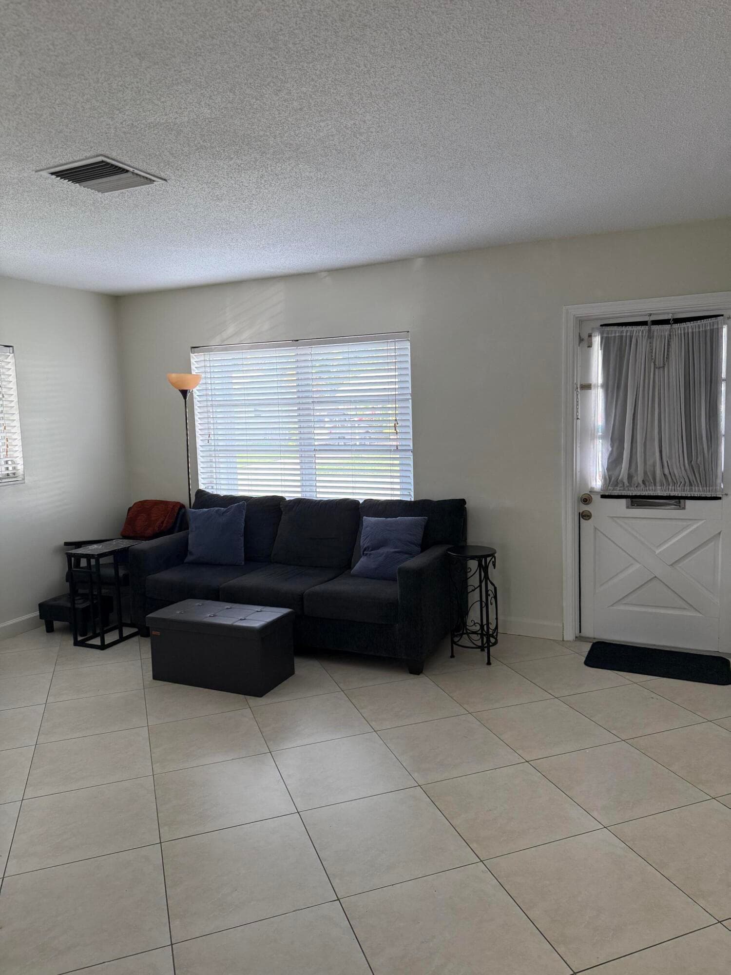 6808 NW 70th Street, Tamarac, FL 33321 — photo 4 of 21