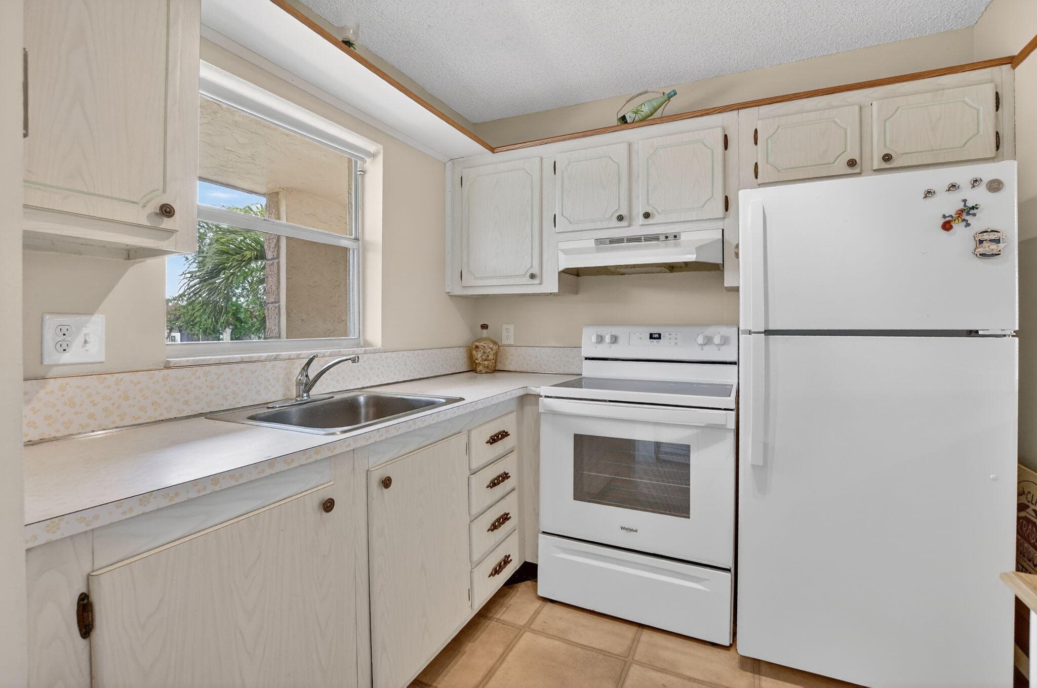 9855 Sandalfoot Boulevard Apt 317, Boca Raton, FL 33428 — photo 11 of 29