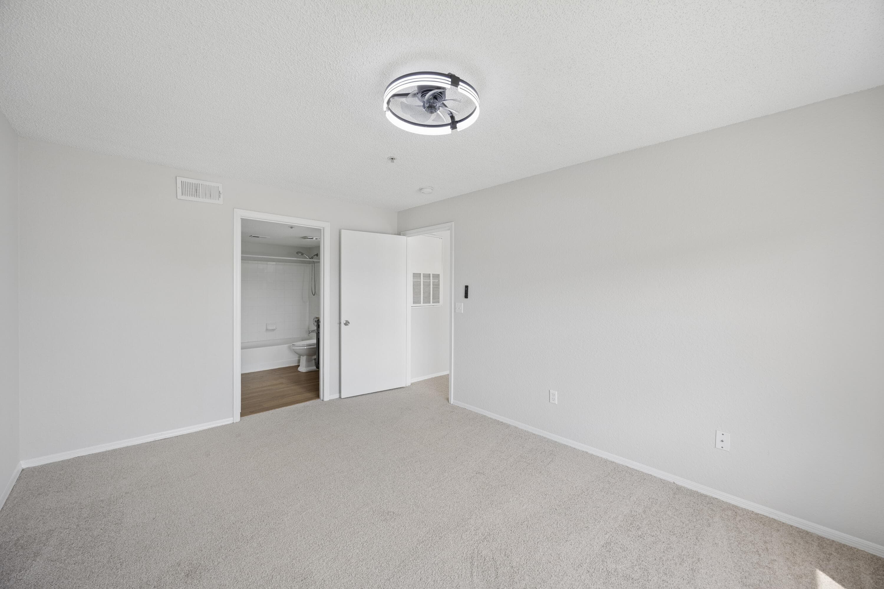 2213 Grand Cayman Court 1135, Kissimmee, FL 34741 — photo 10 of 33