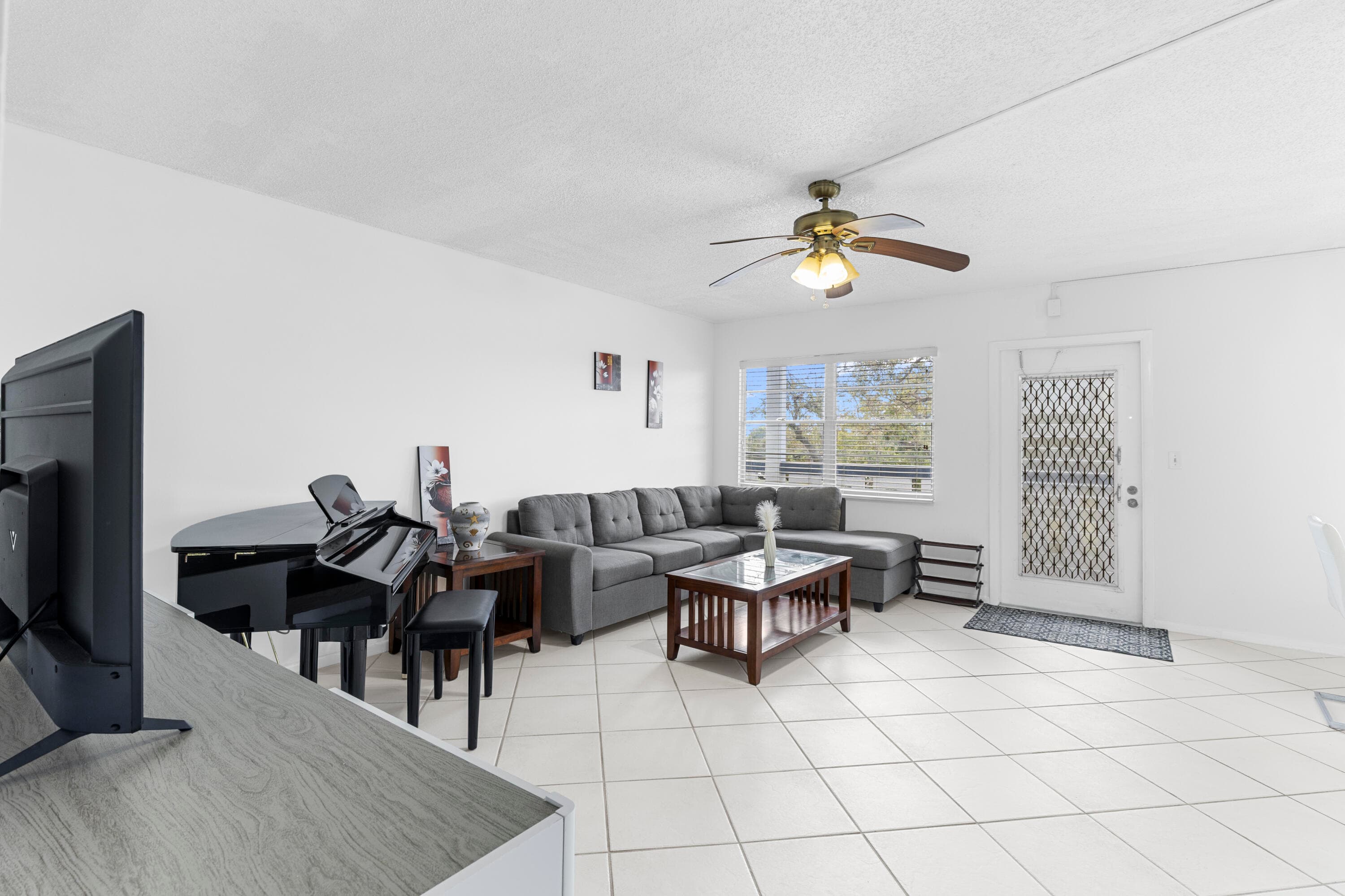 3028 Harwood D, Deerfield Beach, FL 33442 — photo 3 of 32