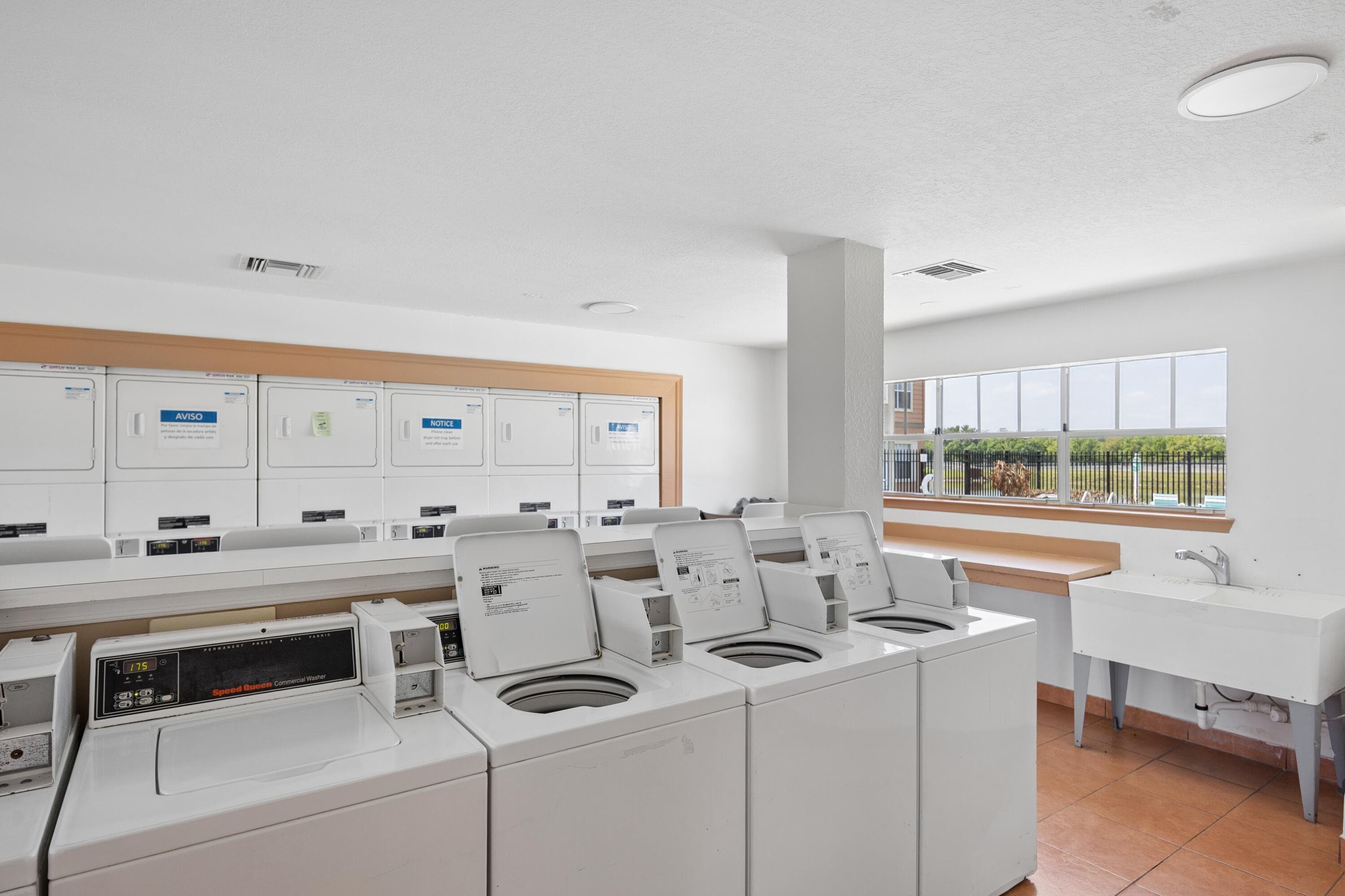 2213 Grand Cayman Court 1135, Kissimmee, FL 34741 — photo 18 of 33