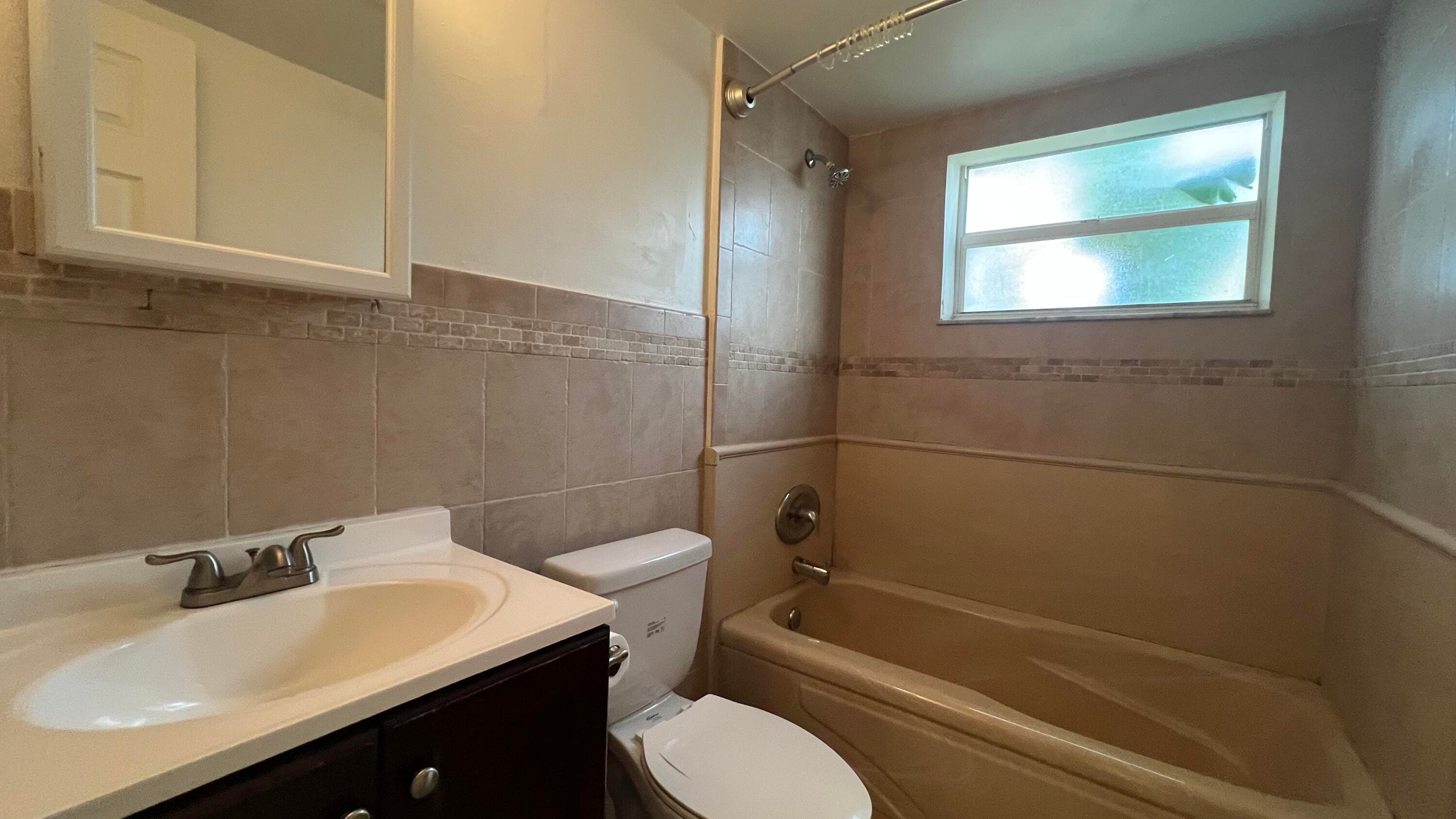 1301 NE 15th Street 1, Fort Lauderdale, FL 33304 — photo 8 of 19