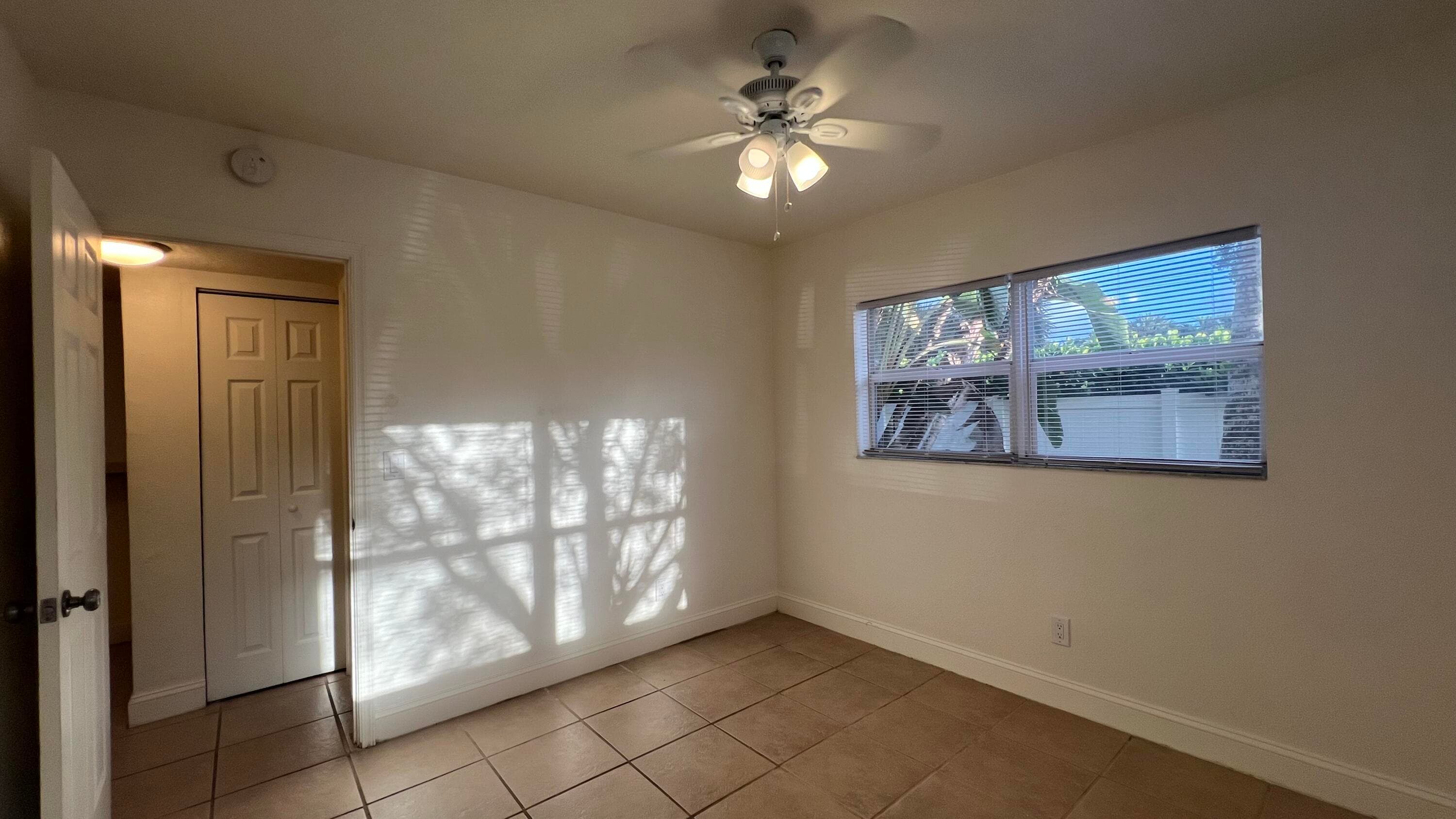 1301 NE 15th Street 1, Fort Lauderdale, FL 33304 — photo 10 of 19