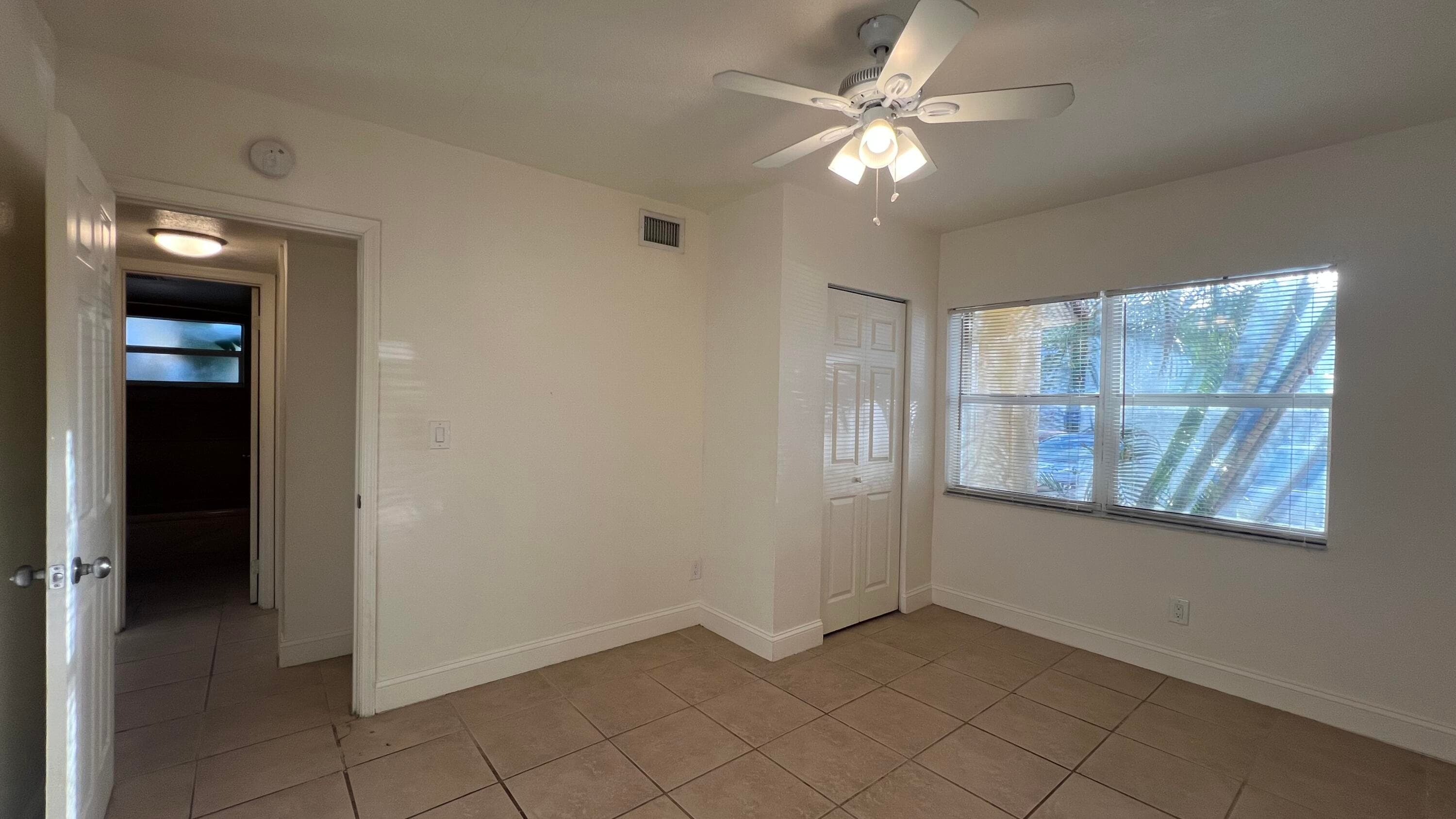 1301 NE 15th Street 1, Fort Lauderdale, FL 33304 — photo 12 of 19