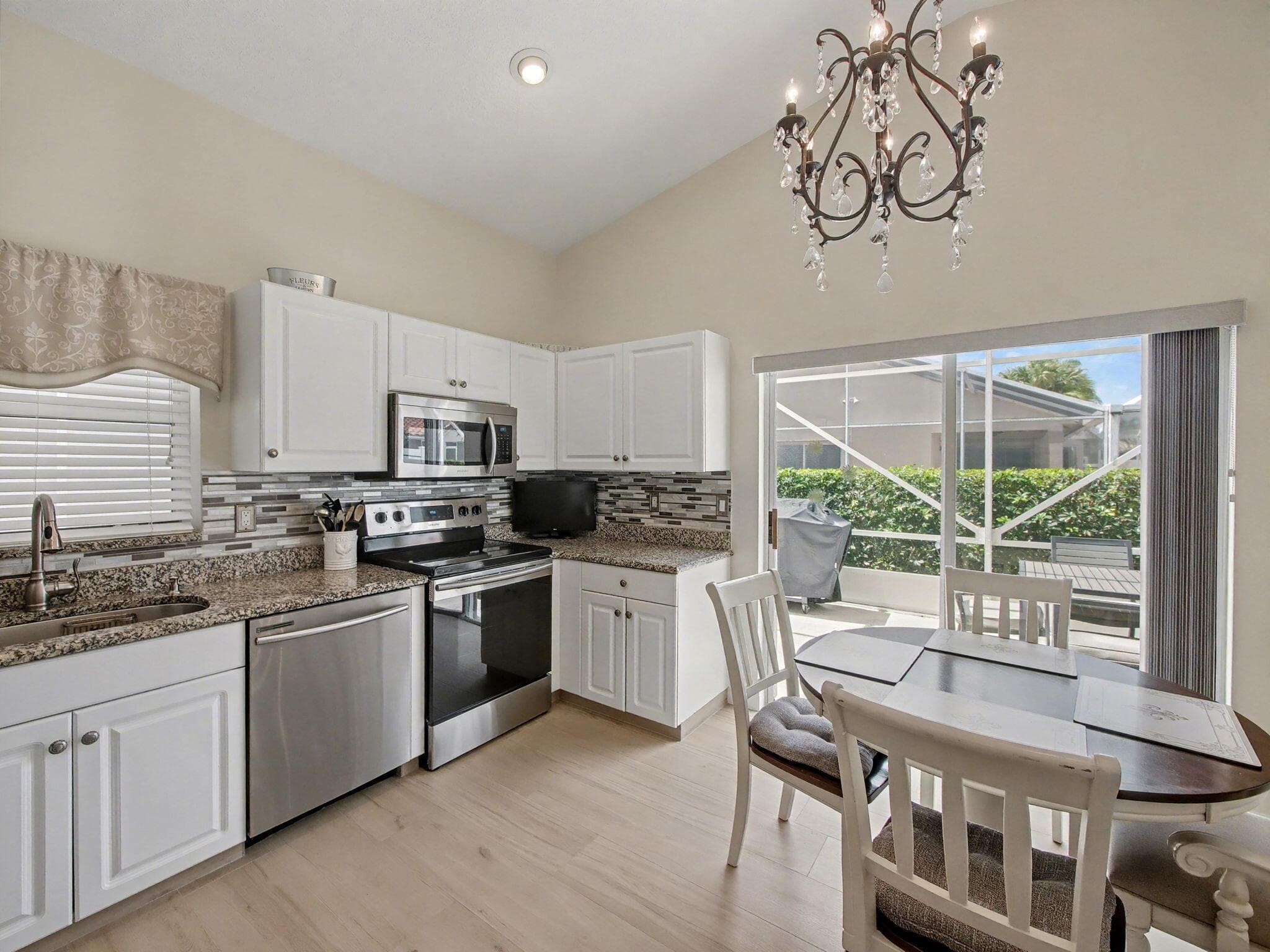 11583 Colonnade Drive, Boynton Beach, FL 33437 — photo 4 of 53