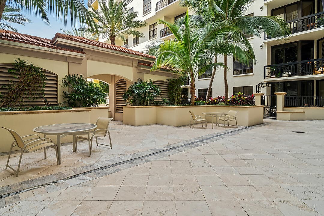 801 S Olive Avenue 425, West Palm Beach, FL 33401 — photo 36 of 46
