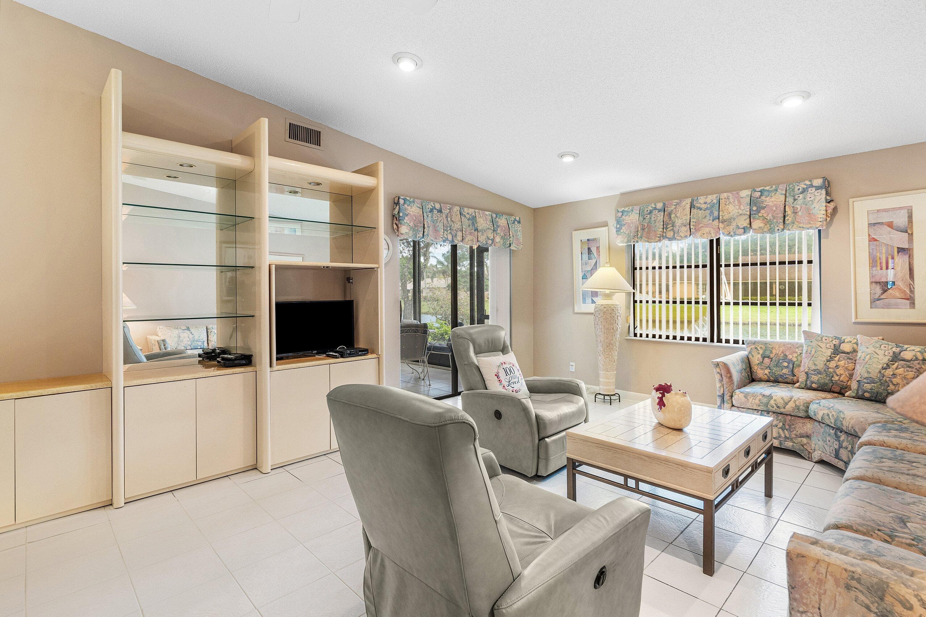 8298 Springlake Drive, Boca Raton, FL 33496 — photo 14 of 40