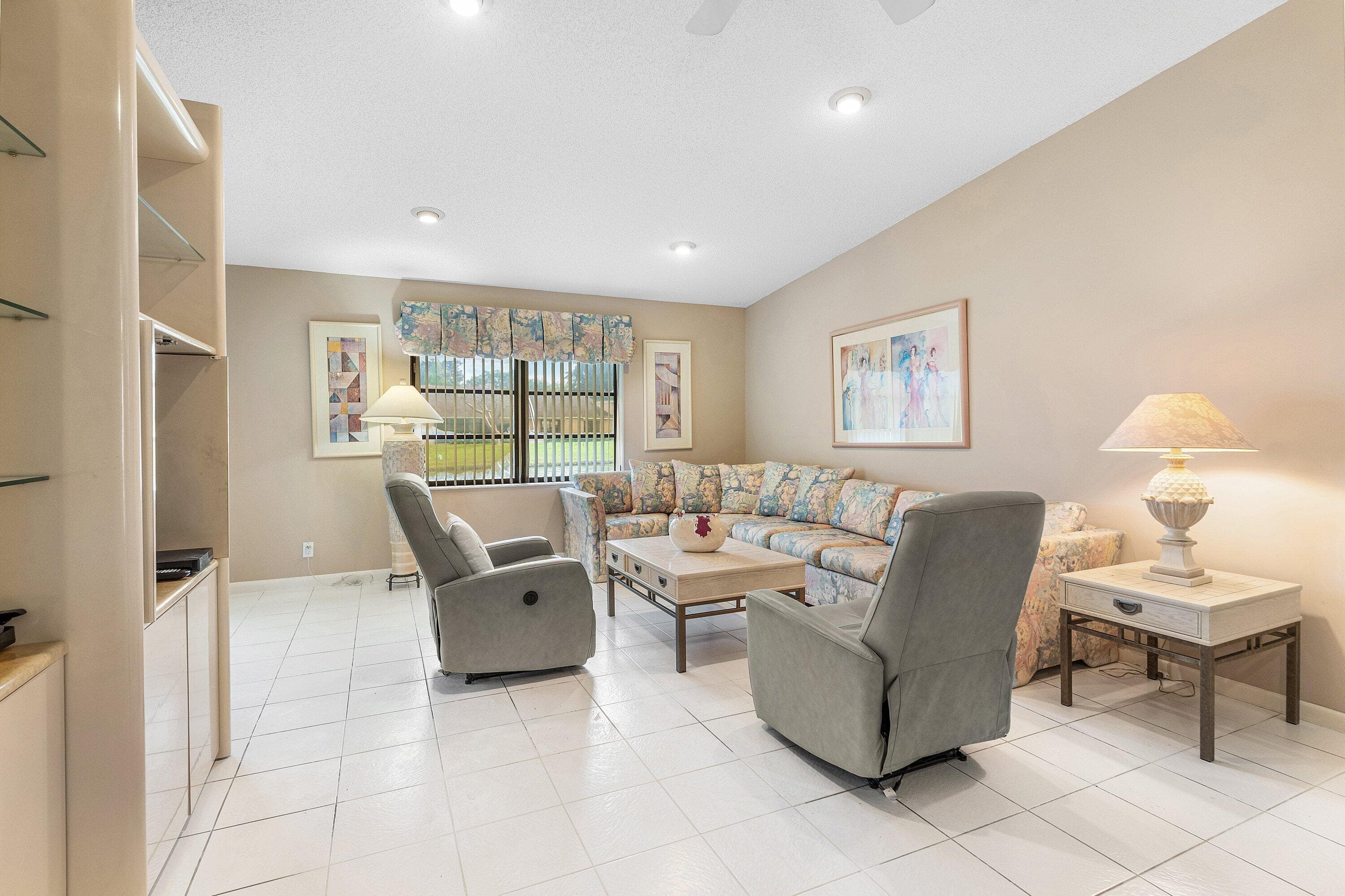 8298 Springlake Drive, Boca Raton, FL 33496 — photo 13 of 40