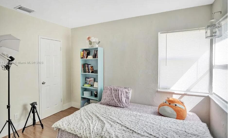 2552 Wiley Street, Hollywood, FL 33020 — photo 11 of 17