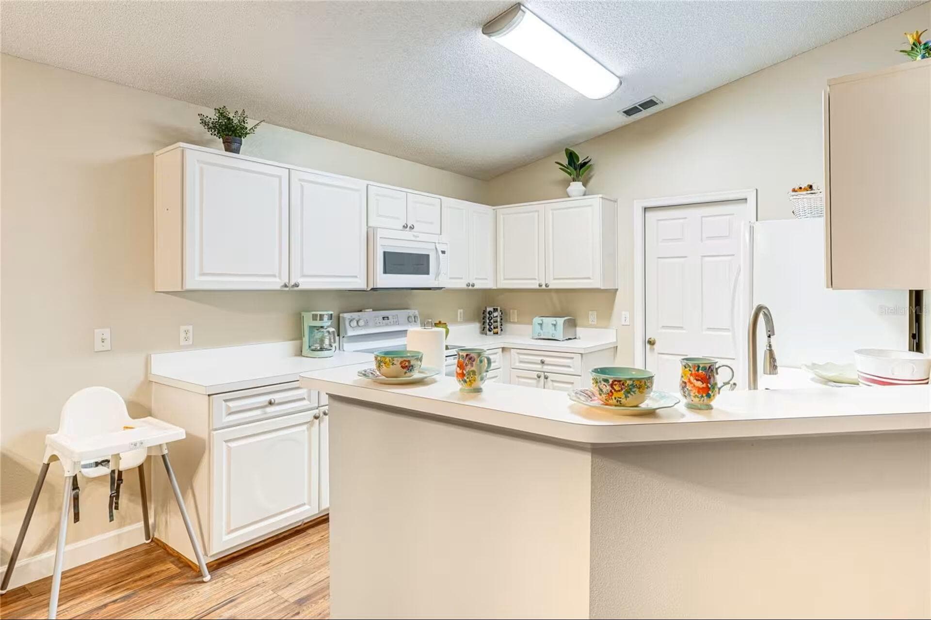 50989 Us-27 375, Davenport, FL 33897 — photo 13 of 29