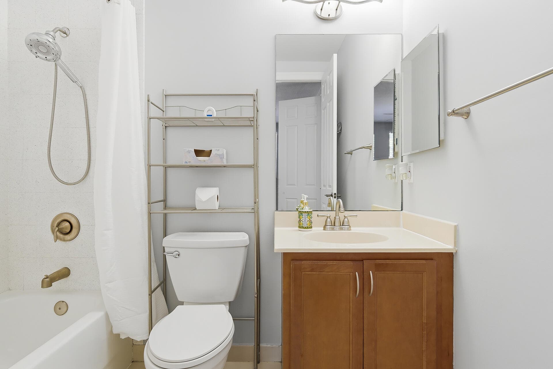 441 Amador Lane 3, West Palm Beach, FL 33401 — photo 27 of 49