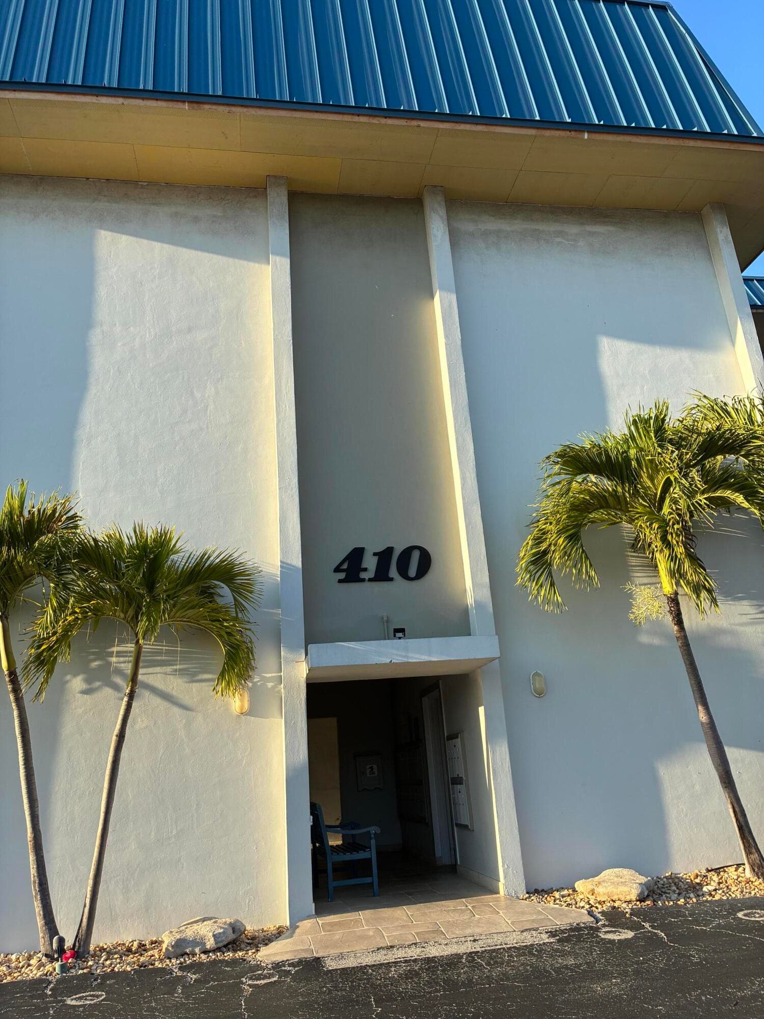 410 Wilma Circle, Riviera Beach, FL 33404 — photo 8 of 8