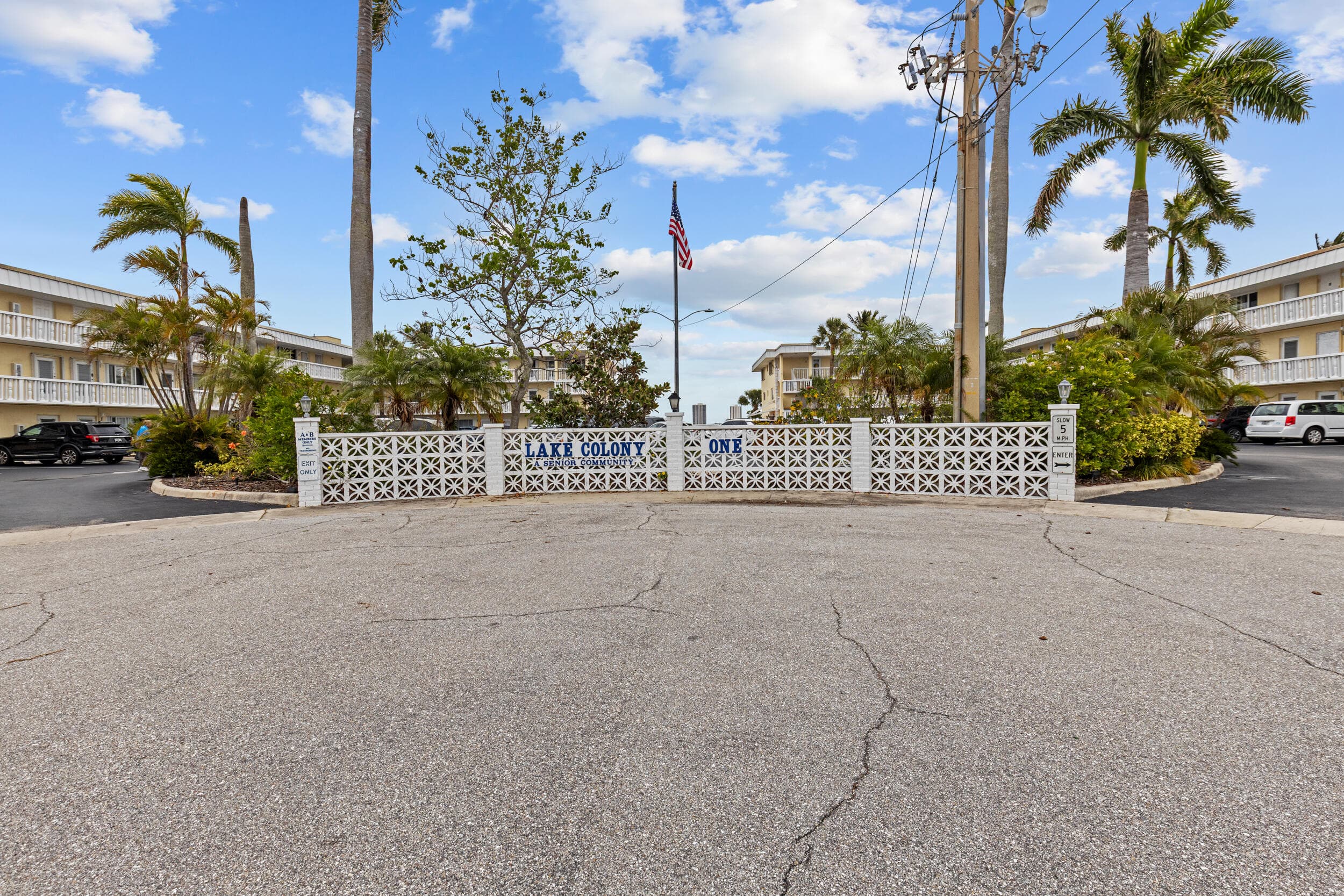100 Doolen Court 313, North Palm Beach, FL 33408 — photo 29 of 32