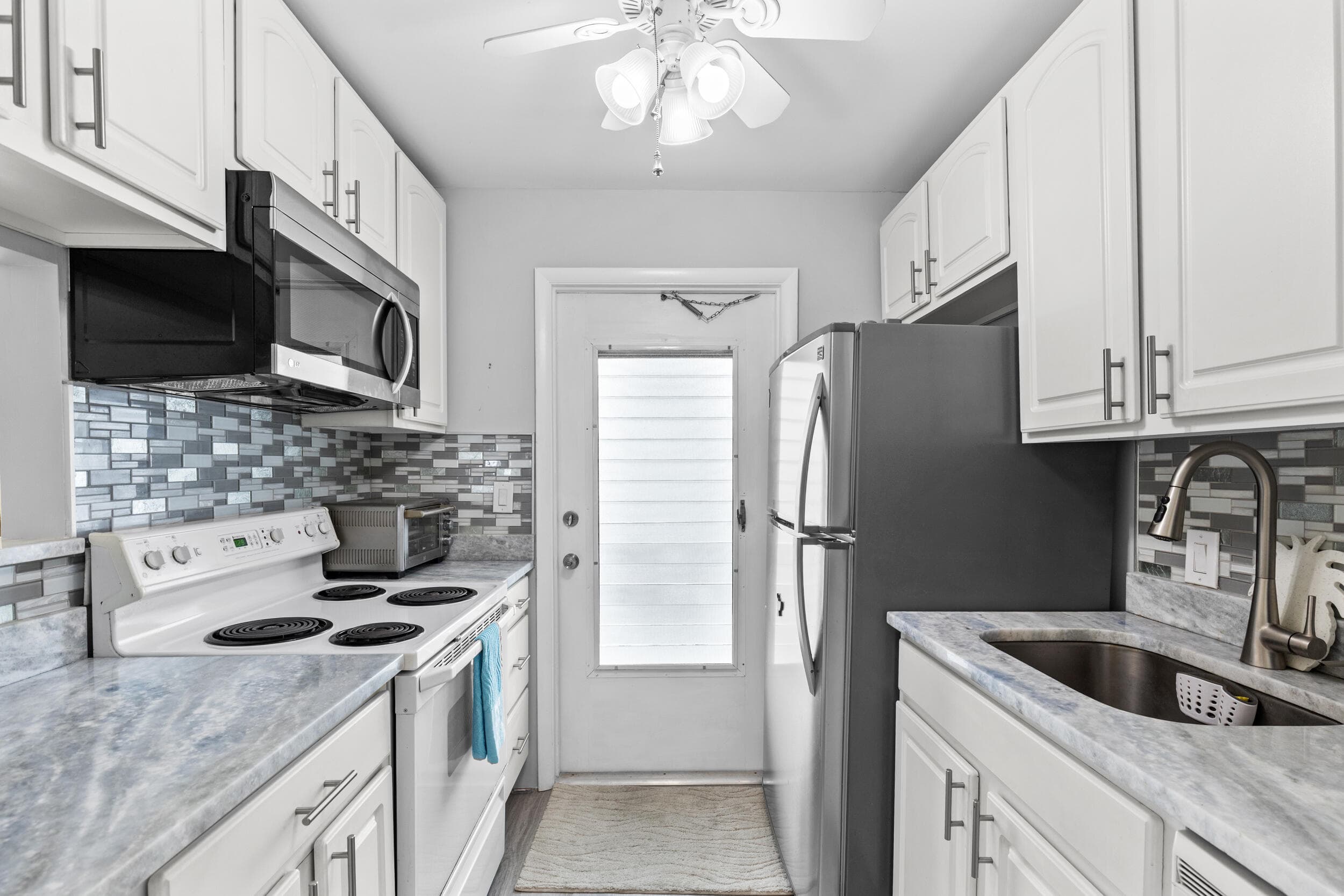 100 Doolen Court 313, North Palm Beach, FL 33408 — photo 17 of 32