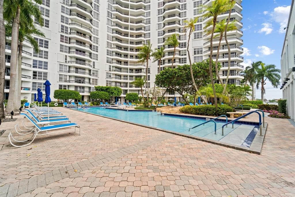 3600 Mystic Pointe Drive Ph16, Aventura, FL 33180 — photo 54 of 61
