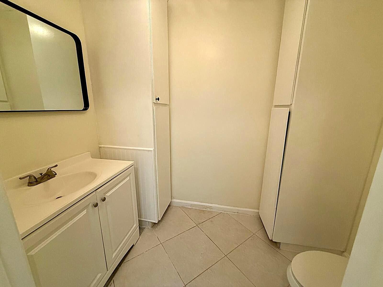 1809 N Congress Avenue, West Palm Beach, FL 33401 — photo 7 of 19