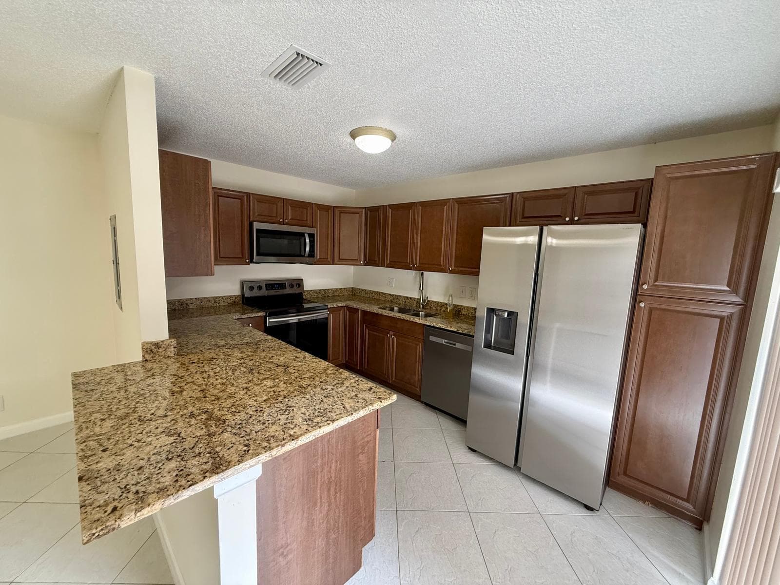 1809 N Congress Avenue, West Palm Beach, FL 33401 — photo 5 of 19