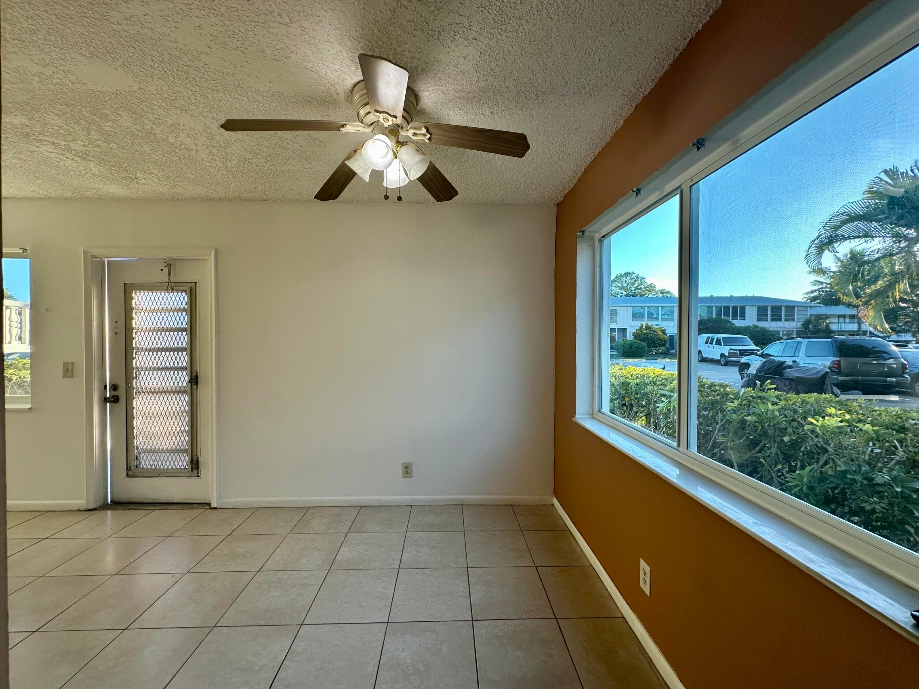 378 Durham L Circle 378, Deerfield Beach, FL 33442 — photo 8 of 21