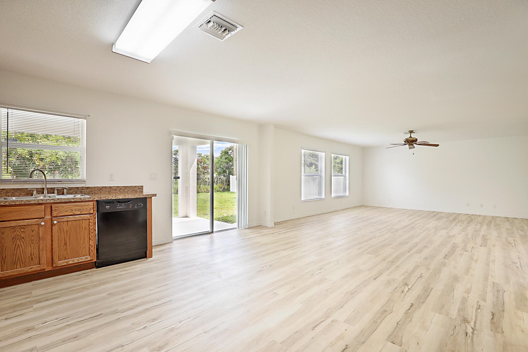 617 SE Karrigan Terrace, Port St. Lucie, FL 34983 — photo 12 of 44