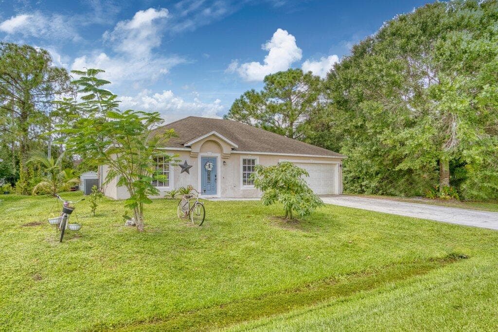 3011 NW 33rd Avenue, Okeechobee, FL 34972 — photo 1 of 26