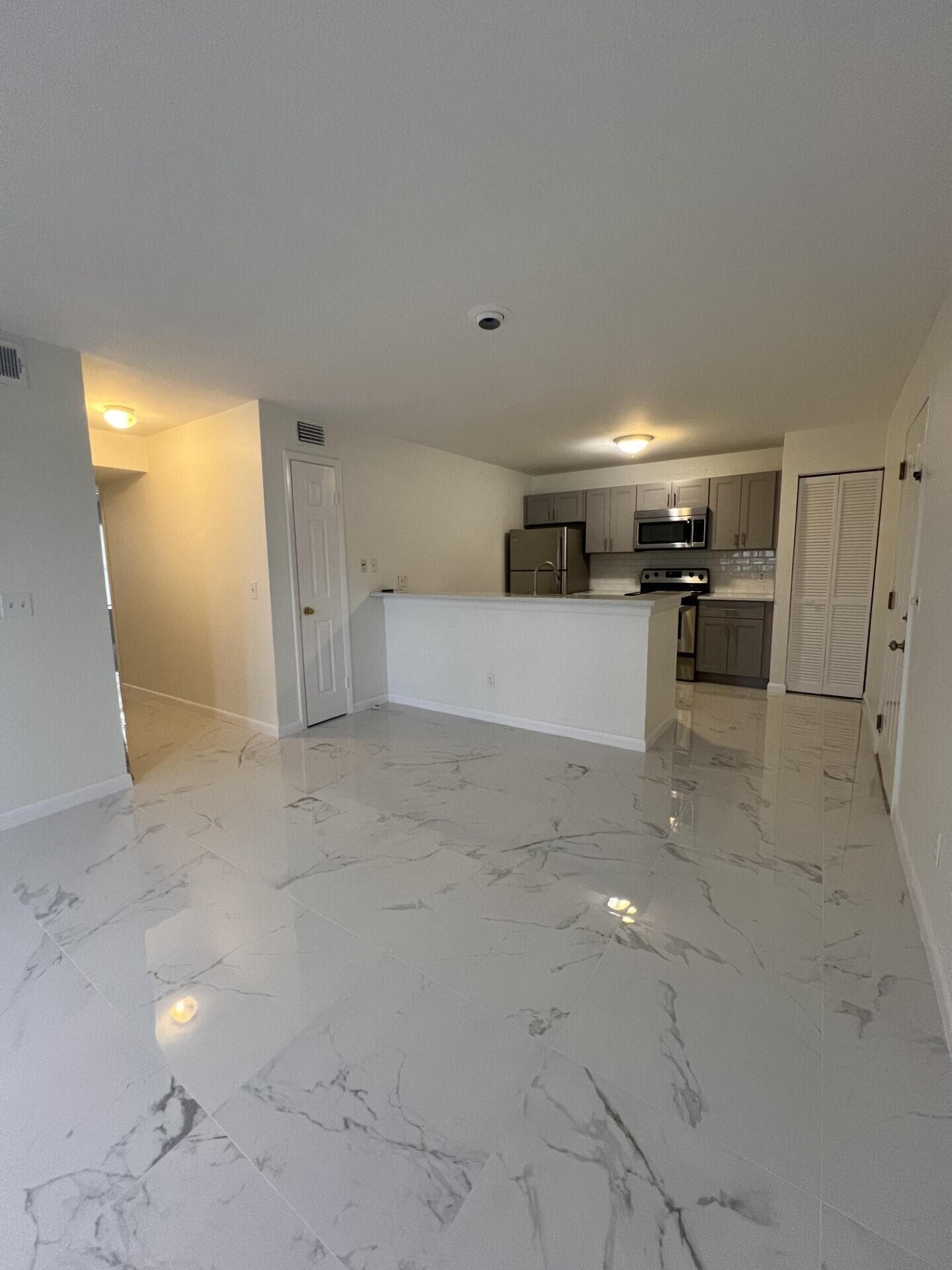 1845 Palm Cove Boulevard 8-103, Delray Beach, FL 33445 — photo 4 of 25