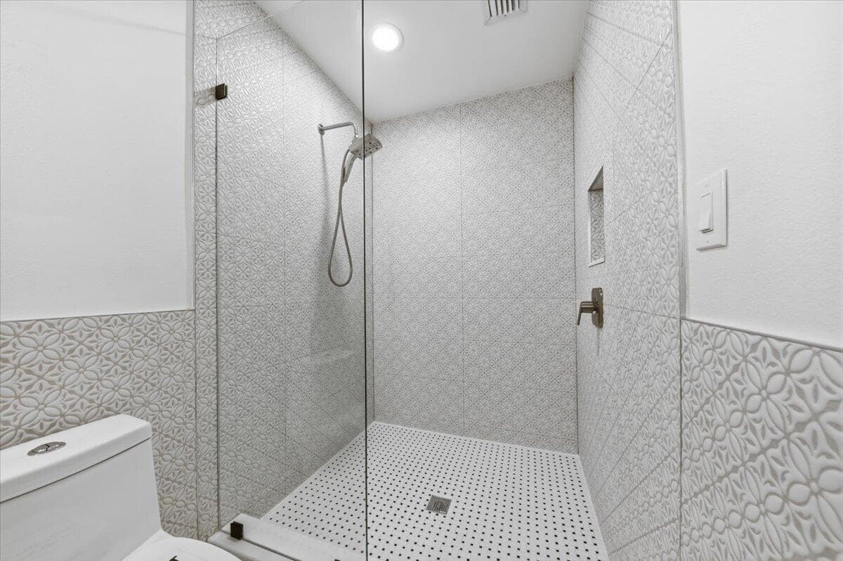 530 NE 3rd Avenue, Delray Beach, FL 33444 — photo 18 of 33