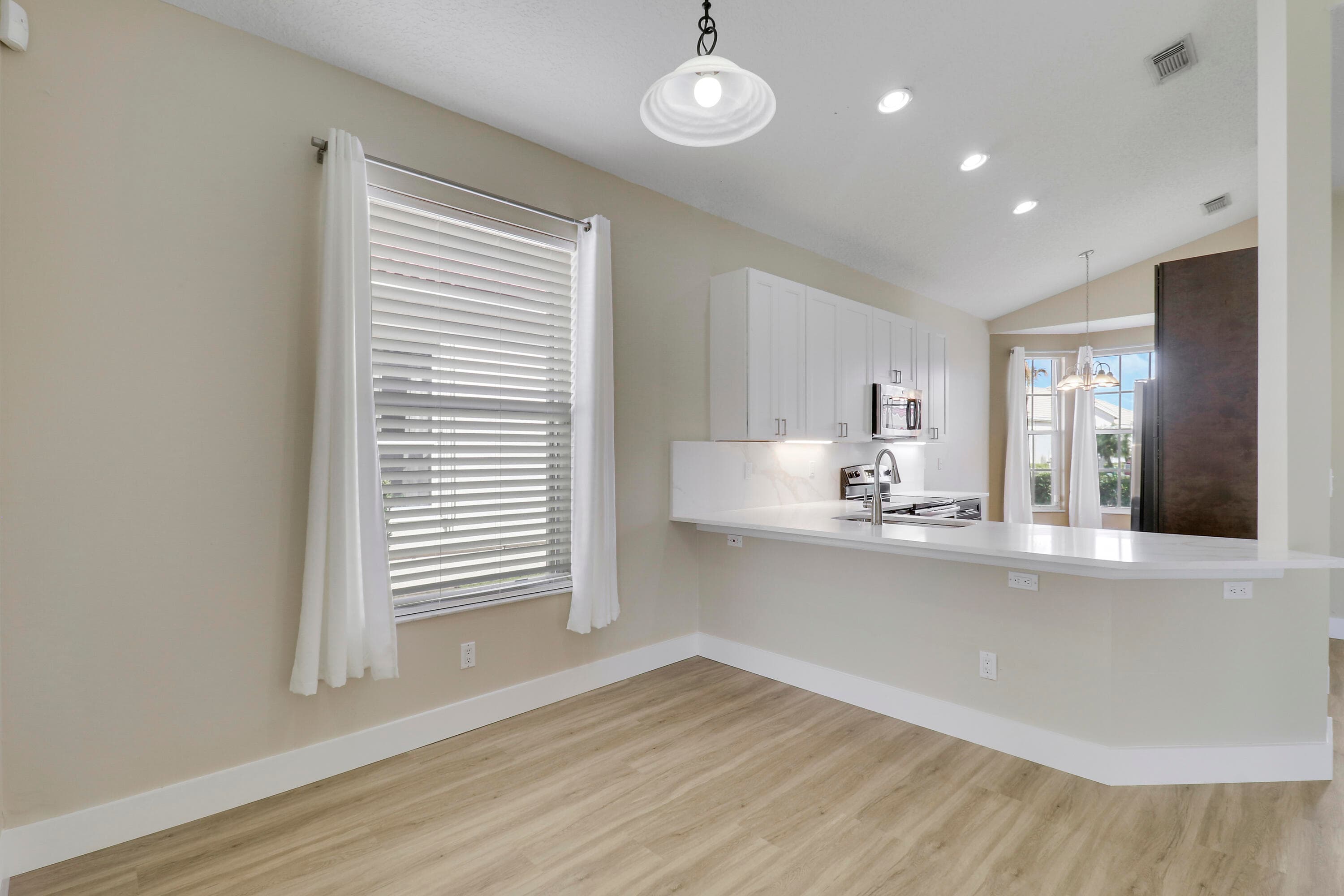 726 SW Aruba Bay, Port St. Lucie, FL 34986 — photo 14 of 37