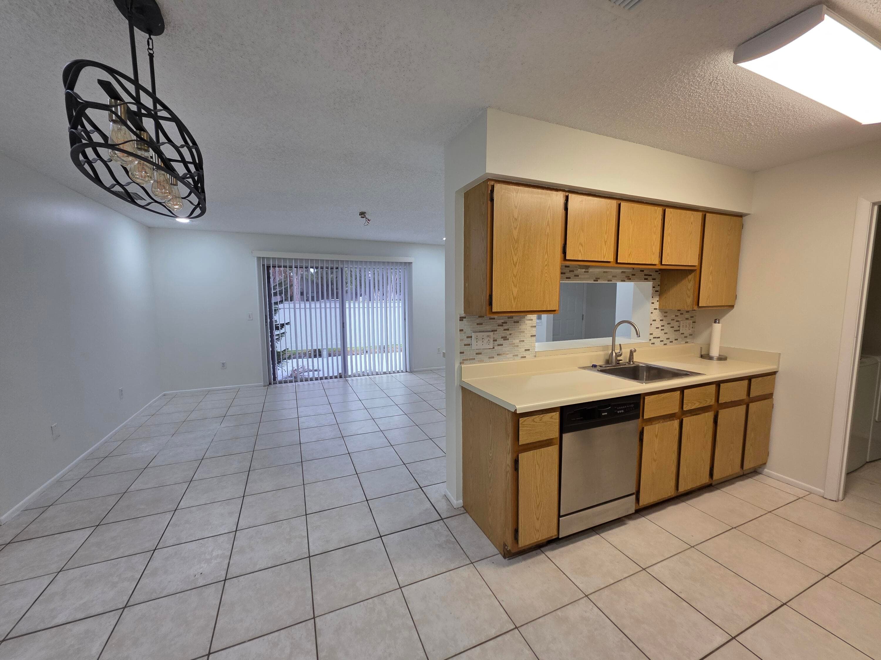 4041 NW Cinnamon Tree Circle, Jensen Beach, FL 34957 — photo 6 of 16