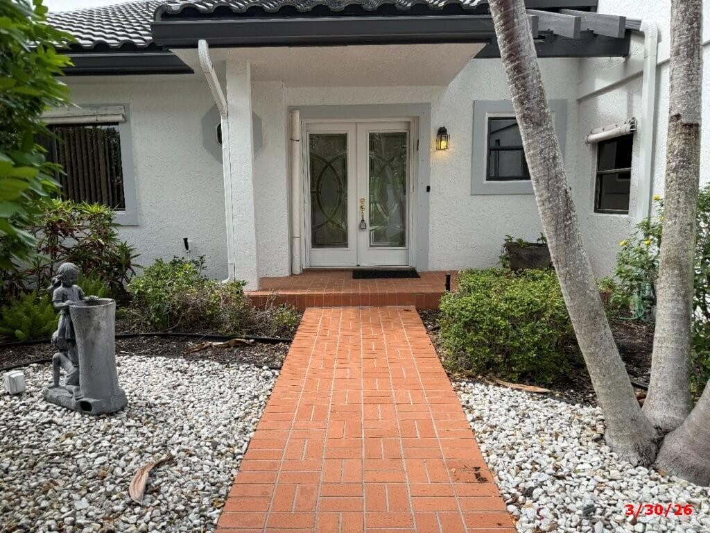 9 Windsor Lane, Boynton Beach, FL 33436 — photo 2 of 31