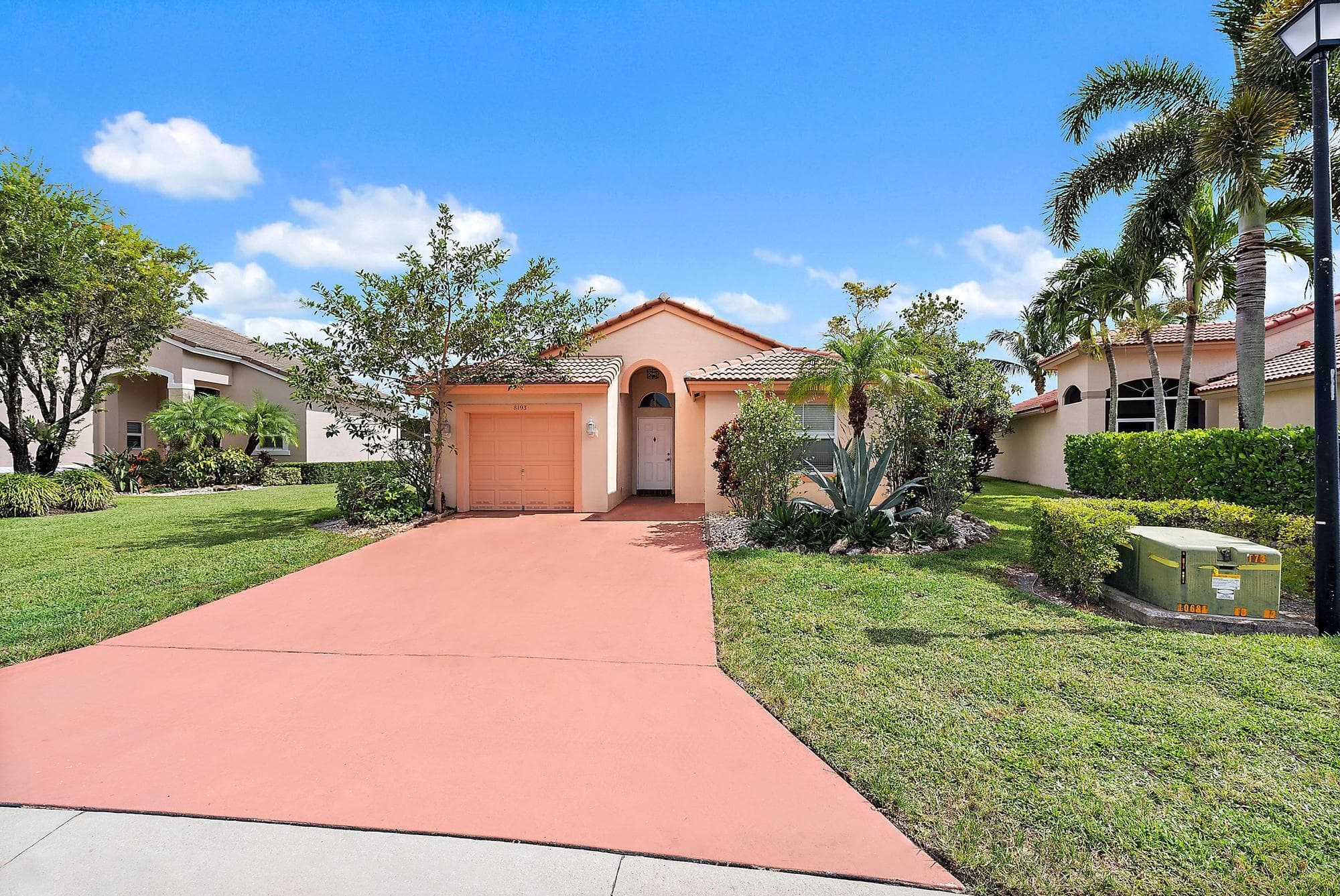 8193 Pelican Harbour Drive, Lake Worth, FL 33467 — photo 3 of 23