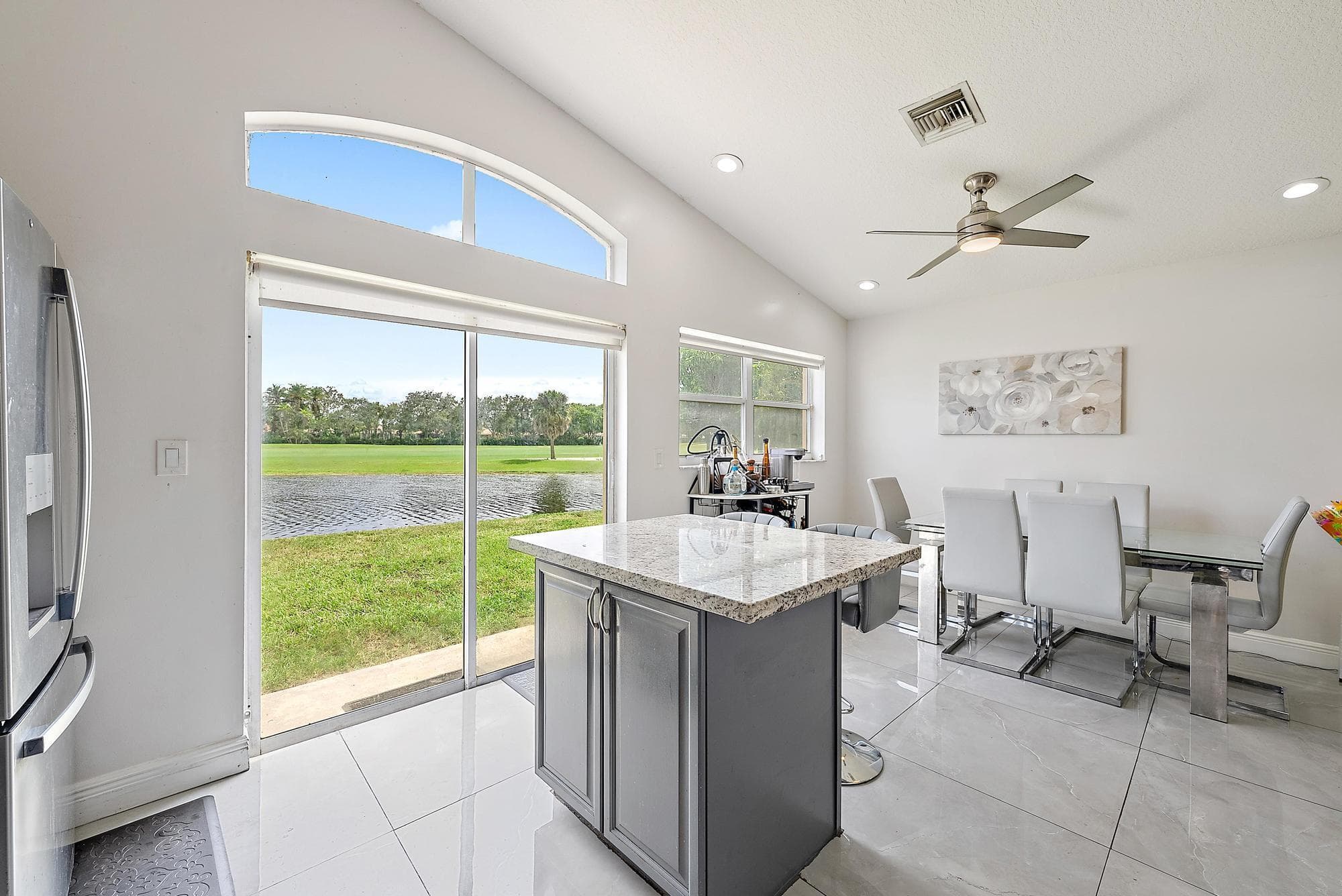8193 Pelican Harbour Drive, Lake Worth, FL 33467 — photo 7 of 23