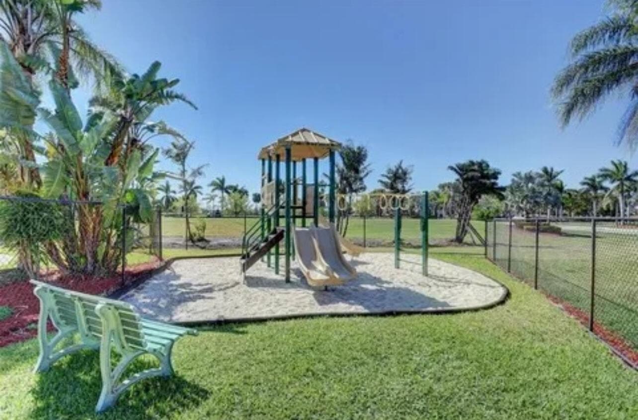 8193 Pelican Harbour Drive, Lake Worth, FL 33467 — photo 22 of 23