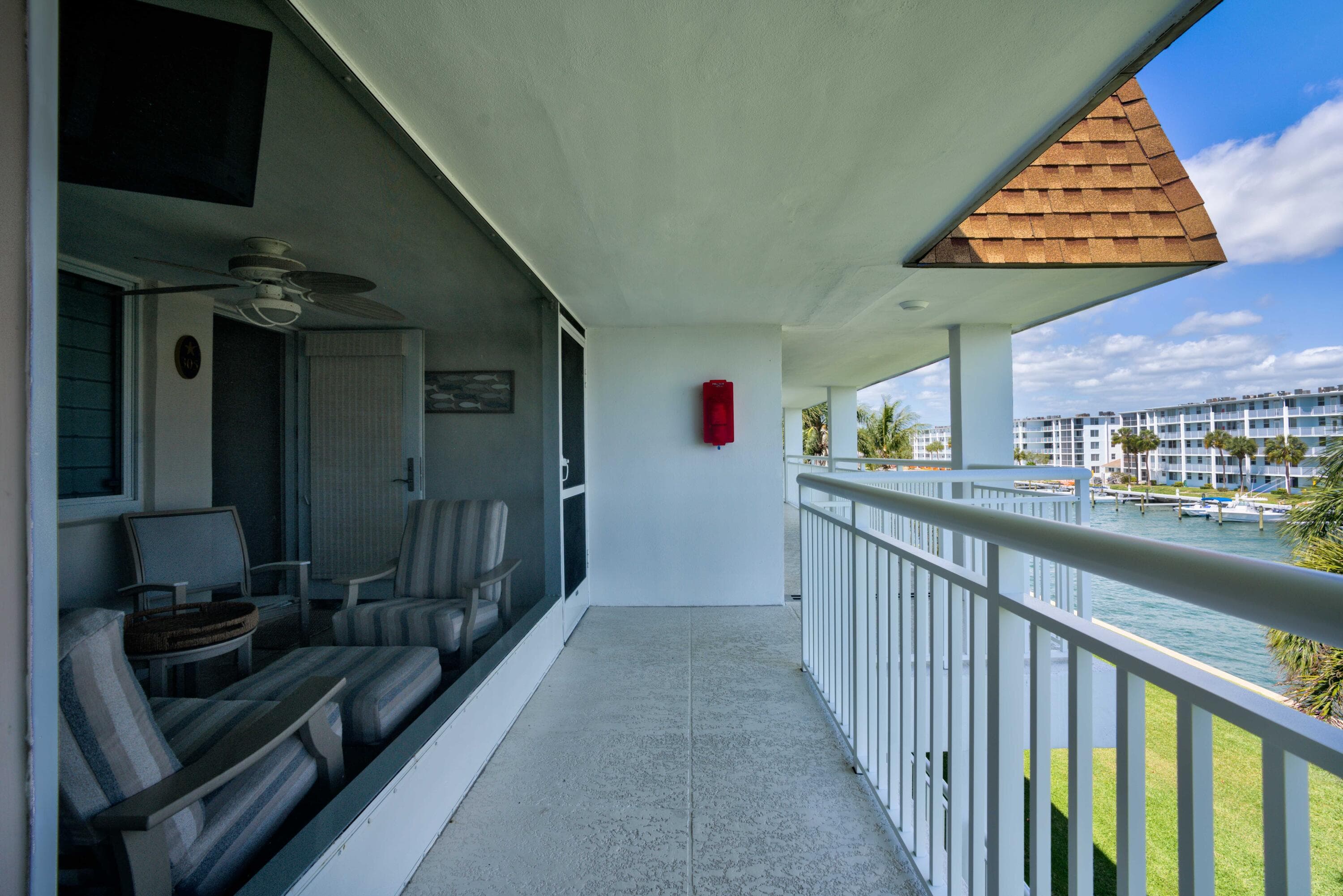 111 Shore Court 305, North Palm Beach, FL 33408 — photo 7 of 43