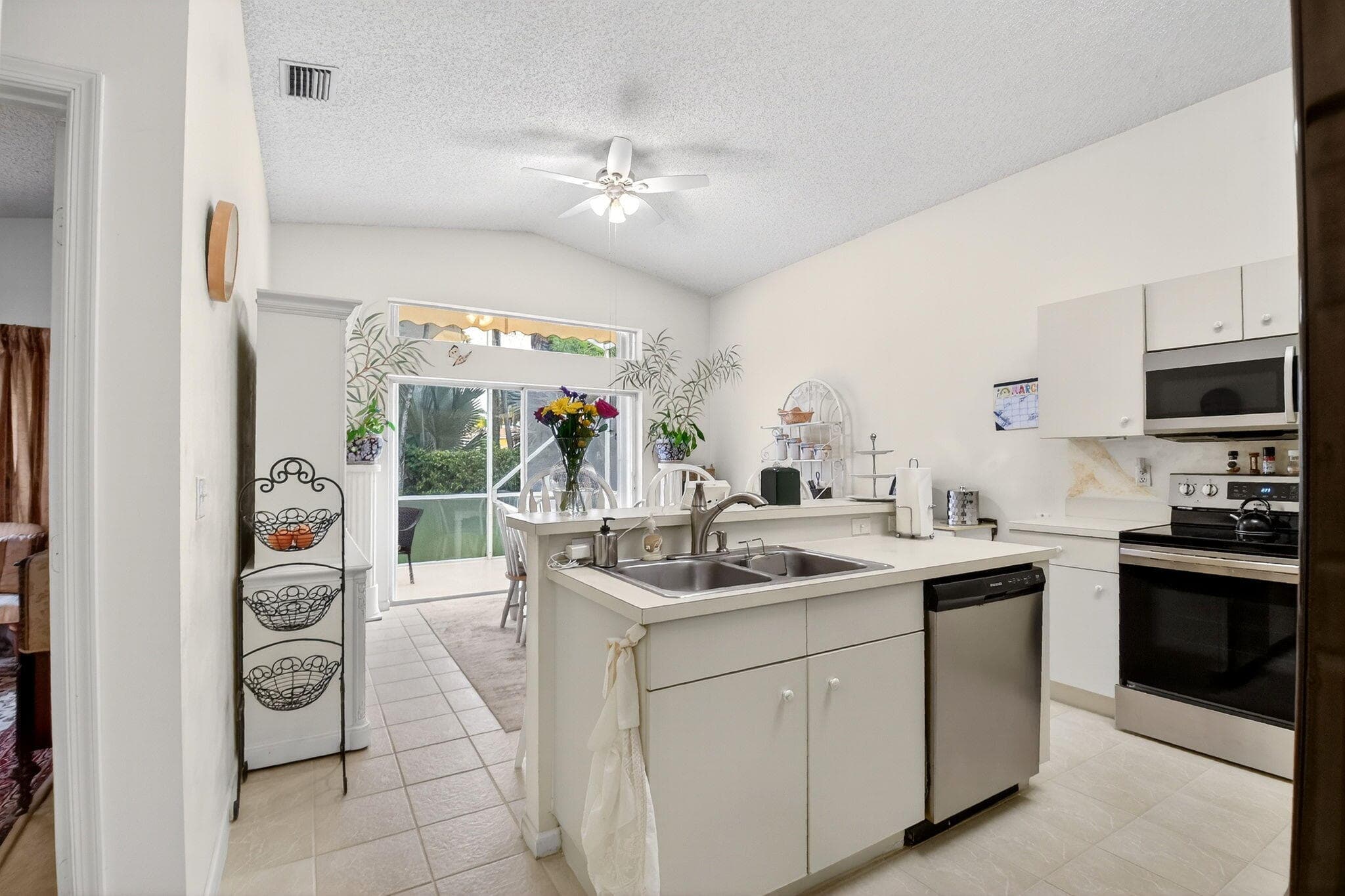8038 Stirrup Cay Court, Boynton Beach, FL 33436 — photo 12 of 50