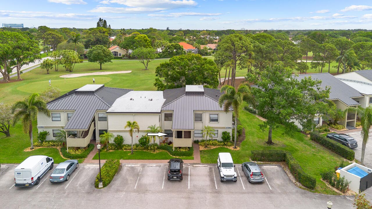 12962 Briarlake Drive 103, Palm Beach Gardens, FL 33418 — photo 1 of 32