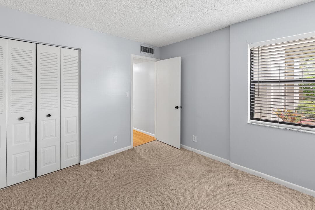 12962 Briarlake Drive 103, Palm Beach Gardens, FL 33418 — photo 19 of 32
