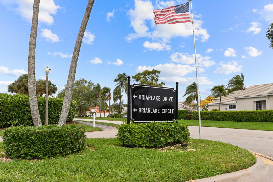 12962 Briarlake Drive 103, Palm Beach Gardens, FL 33418 — photo 26 of 32