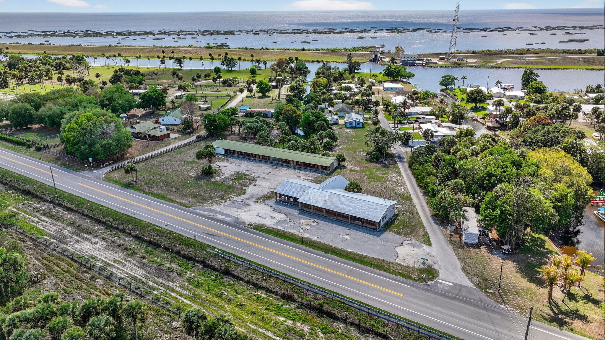 9700 SW Conners Highway, Okeechobee, FL — photo 1 of 39
