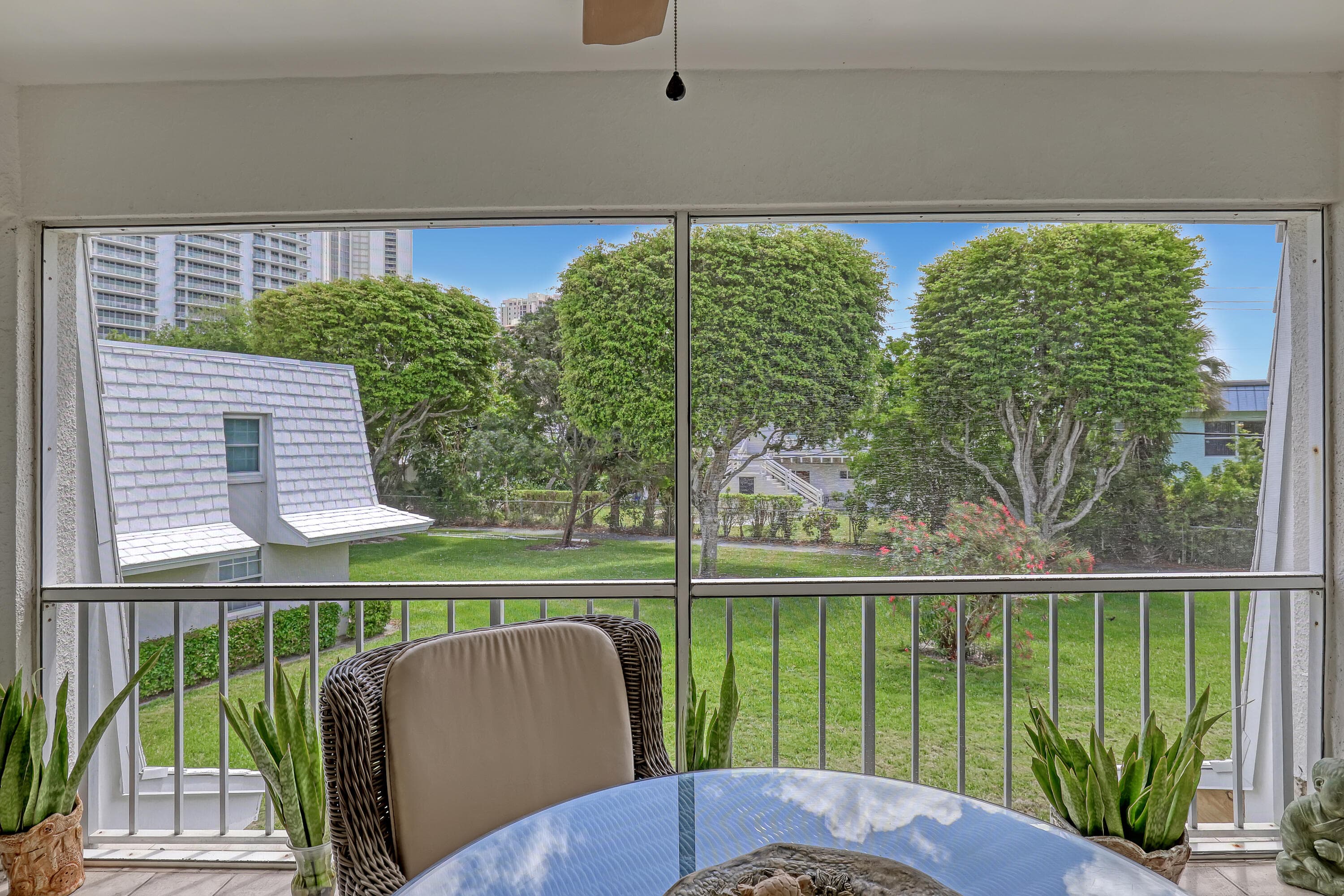 1250 Sugar Sands Boulevard 207, Singer Island, FL 33404 — photo 18 of 42