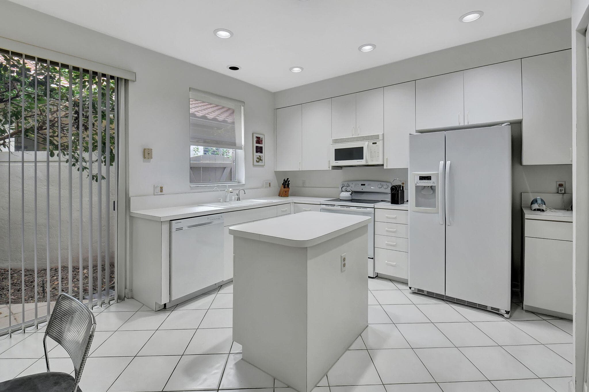 5152 NW 26th Circle, Boca Raton, FL 33496 — photo 11 of 40