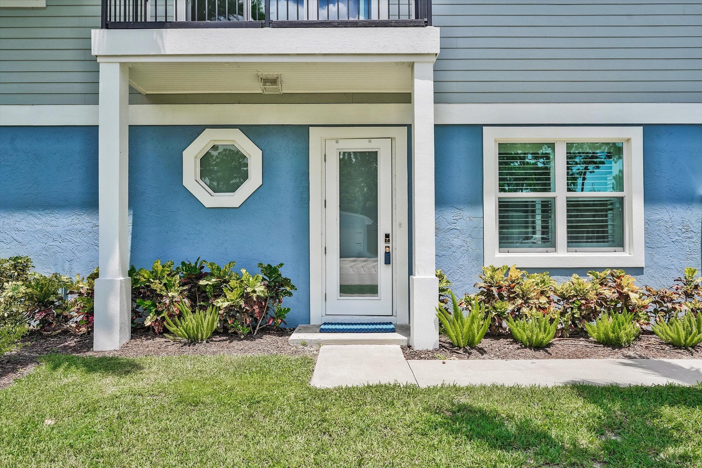 425 Hugh Street, Jupiter, FL 33458 — photo 5 of 41
