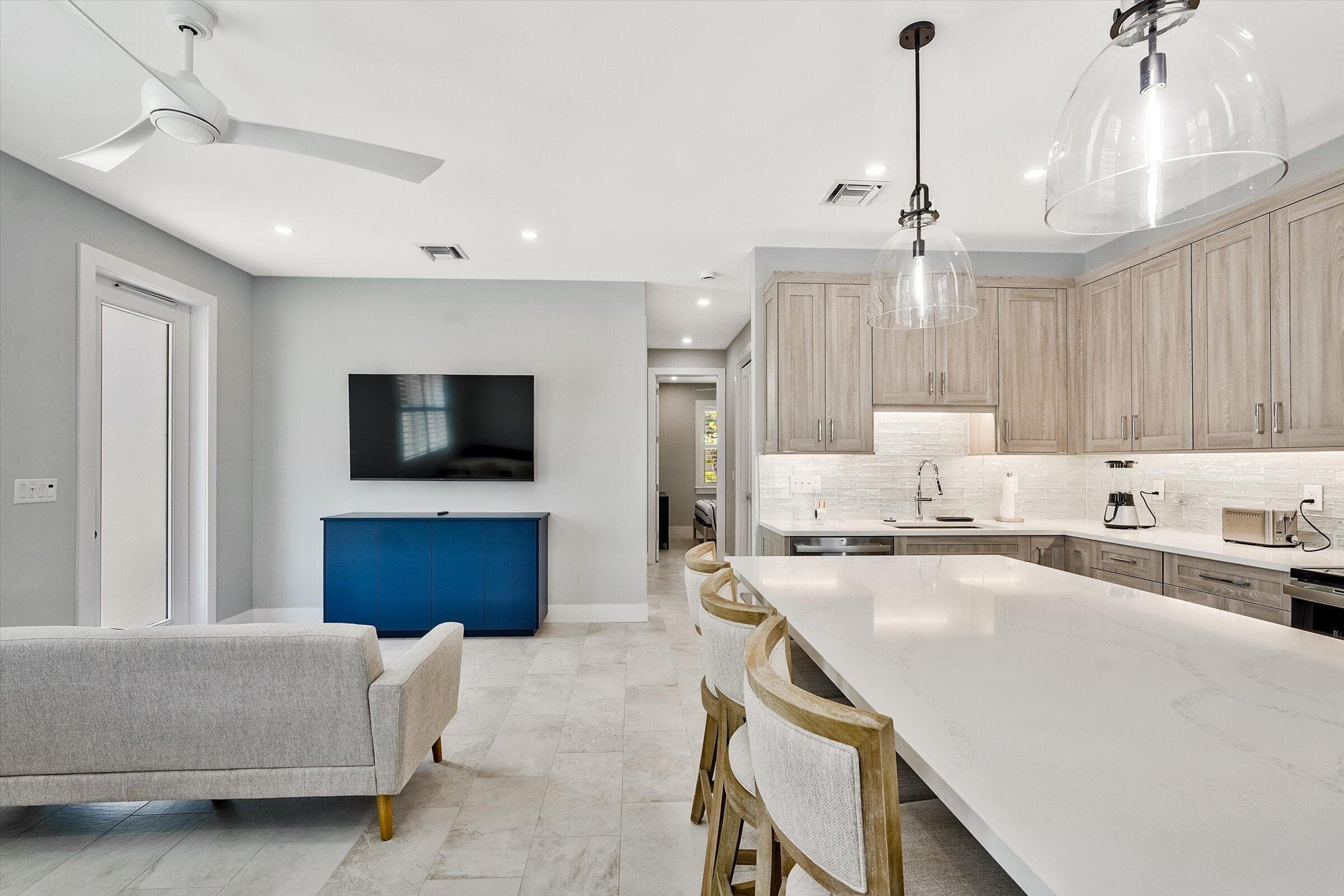 425 Hugh Street, Jupiter, FL 33458 — photo 13 of 41
