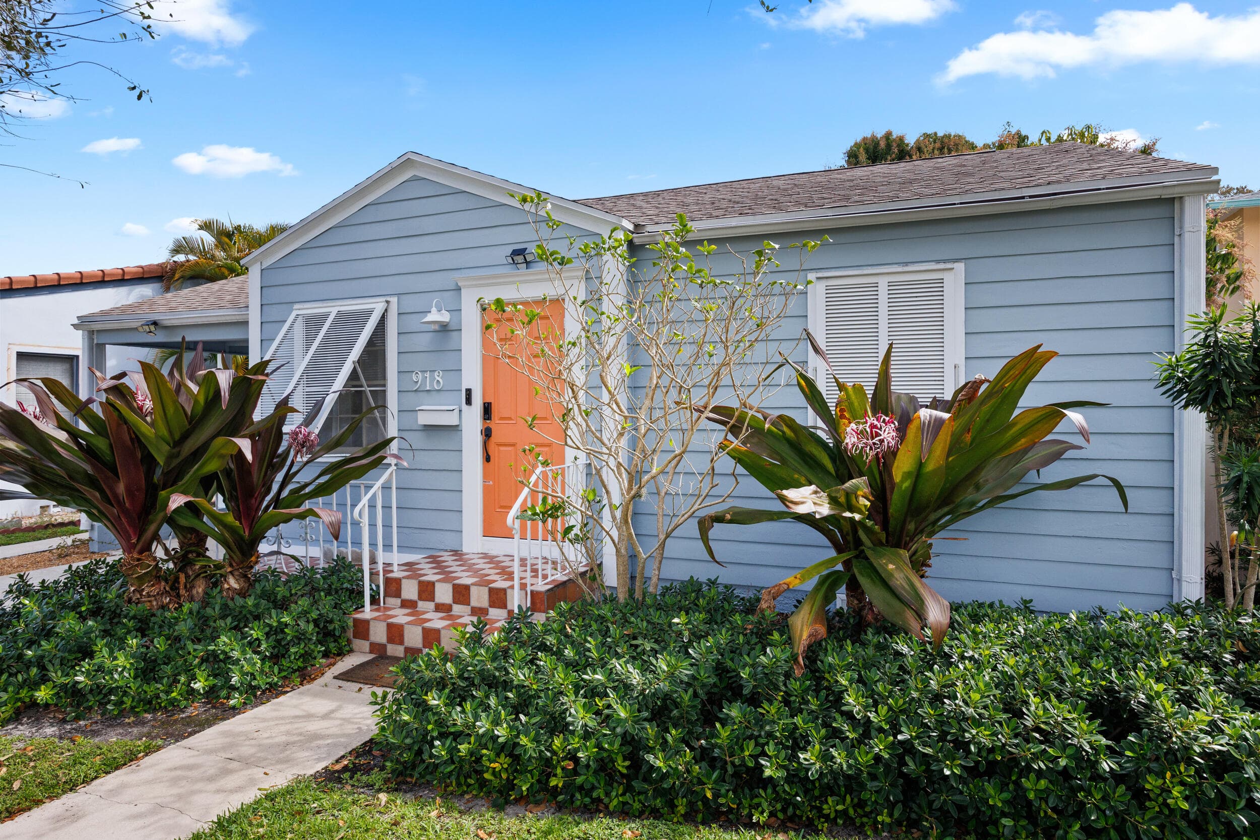 918 N Palmway, Lake Worth Beach, FL 33460 — photo 3 of 28