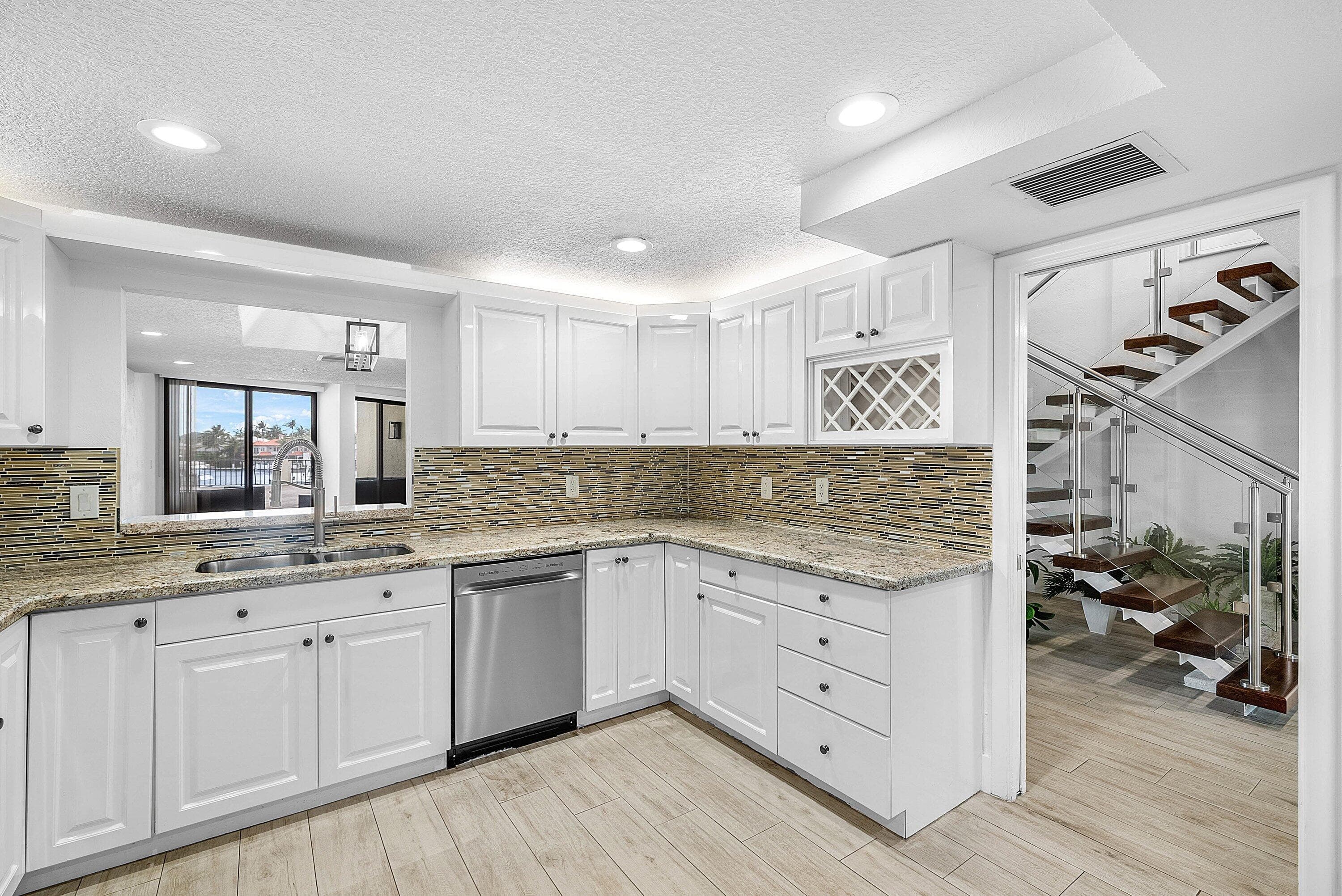 1035 S Federal Highway 213, Delray Beach, FL 33483 — photo 8 of 68